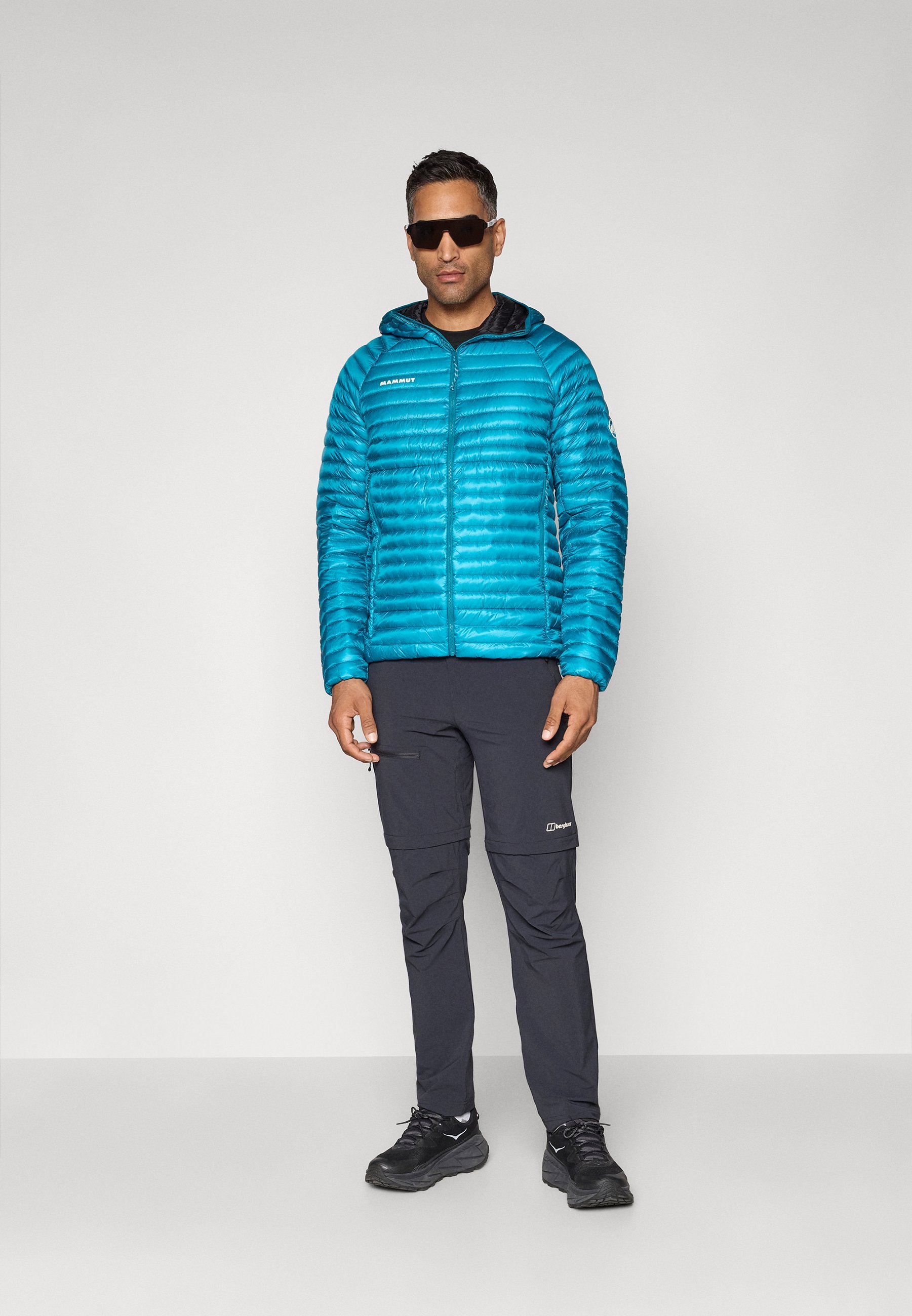 Mammut AENERGY HOODED JACKET MEN - Donsjack - donkerblauwgroen/zwart