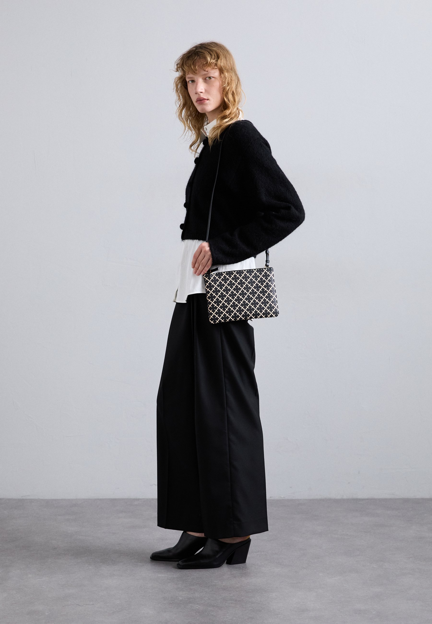 LOGO LOGO - Lompakko - blackBy Malene Birger