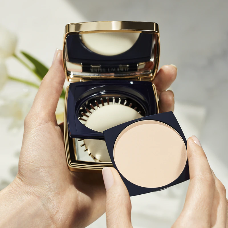 Estée Lauder Double Wear Stay-in-Place Matte púdrový make-up podkladový krém SPF 10
