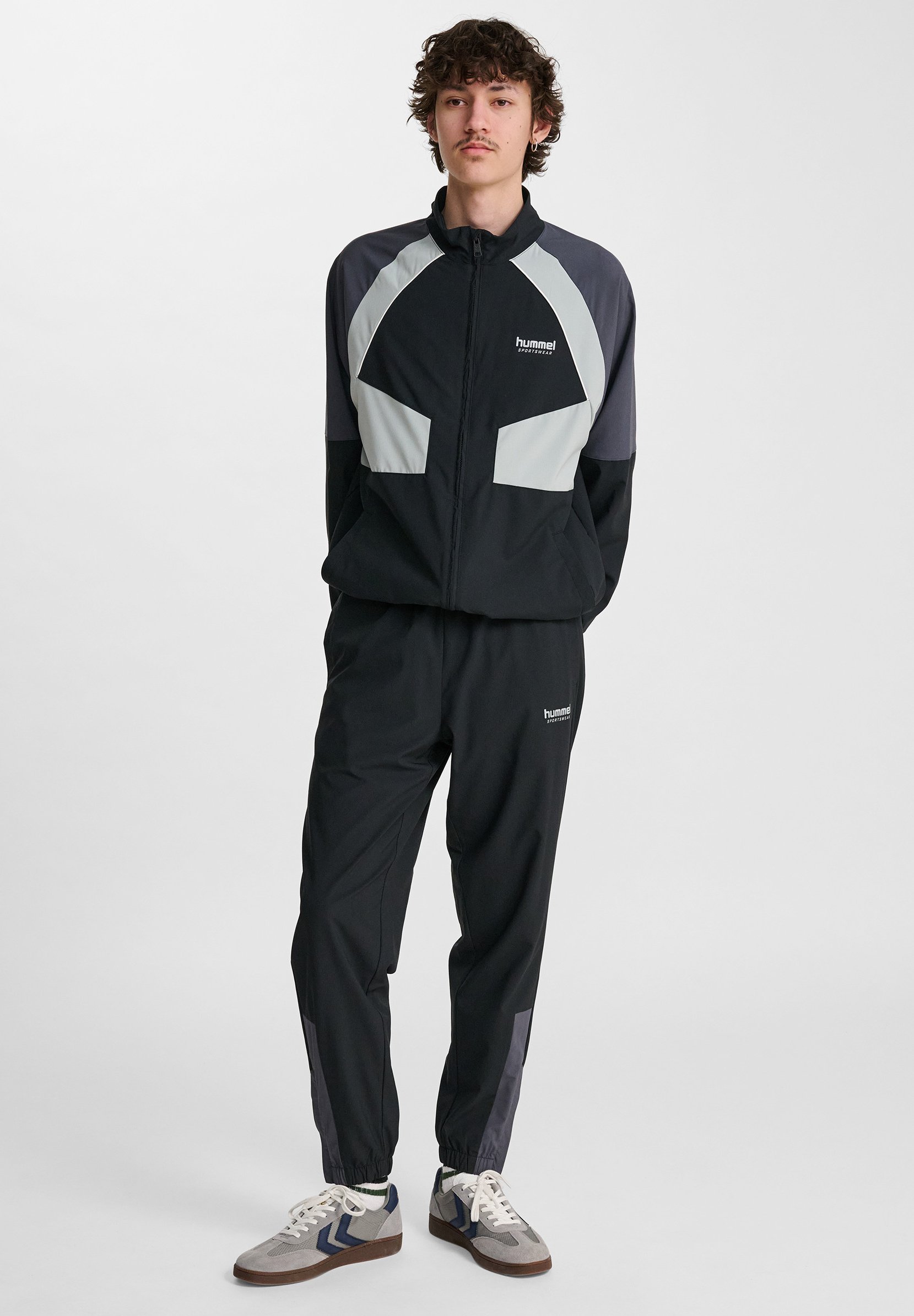Hummel trainingsbroek - zwart