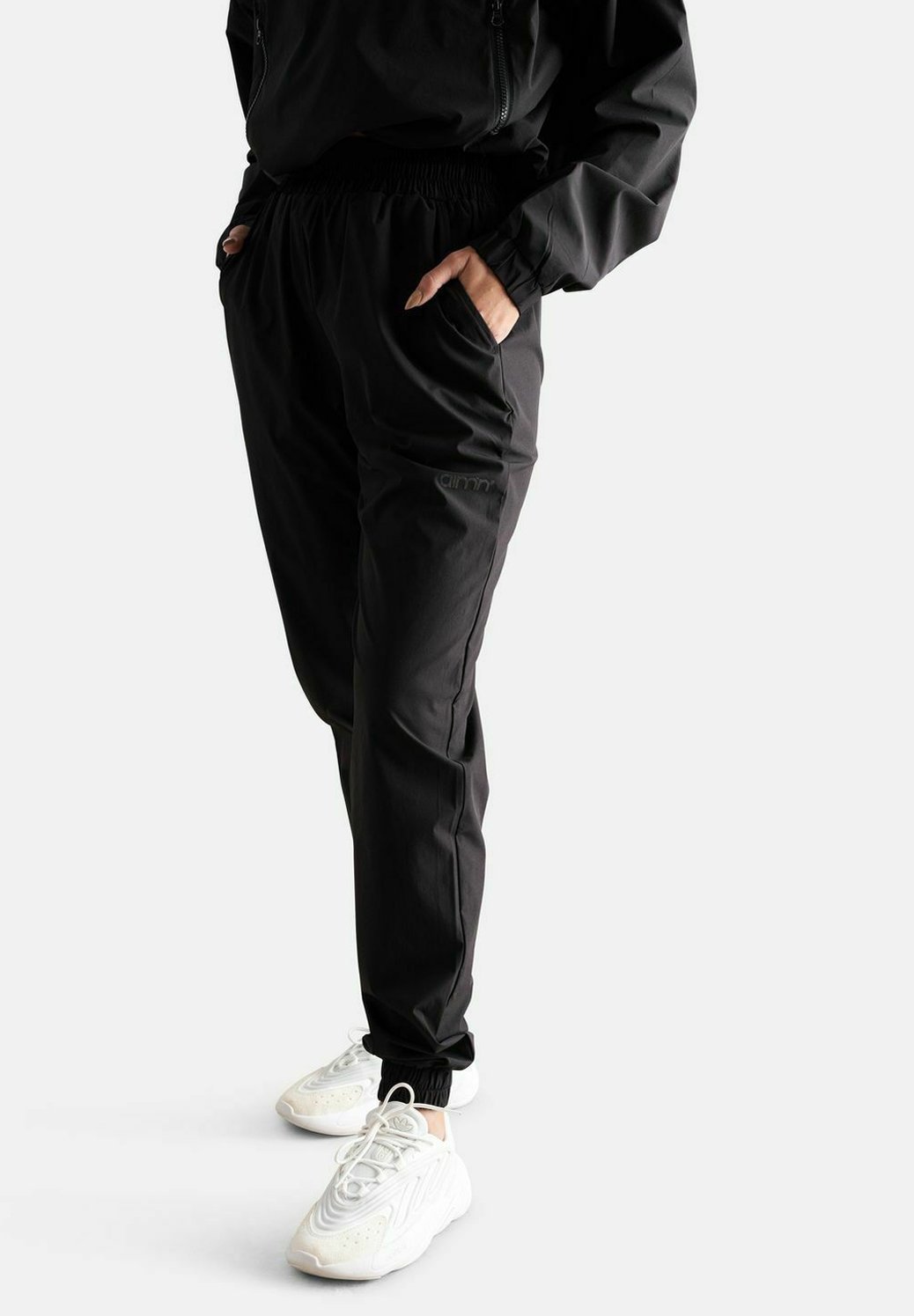 aim'n® WINDBREAKER - Hose - schwarz