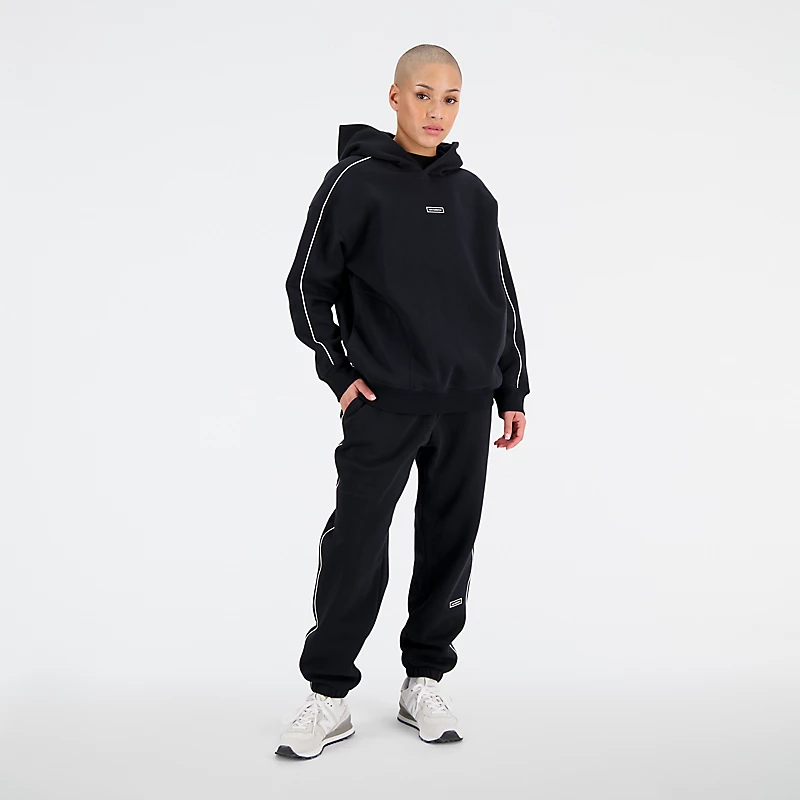 Bluza z kapturem Femme Essentials Brushed Back Fleece Oversized - CZARNY