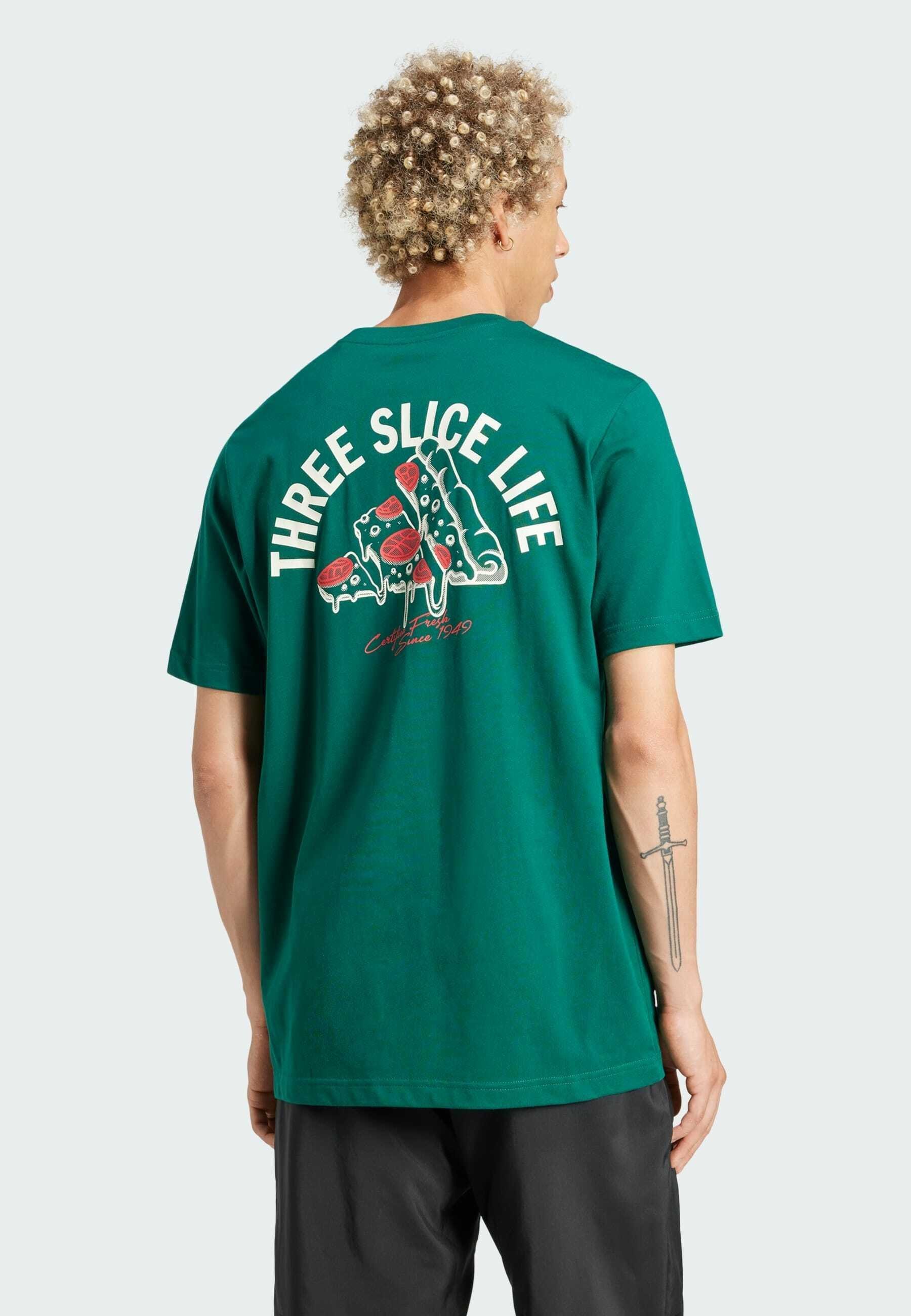 adidas Sportswear LOUNGE PIZZA GRAPHIC - Triko s potiskem - collegiate green
