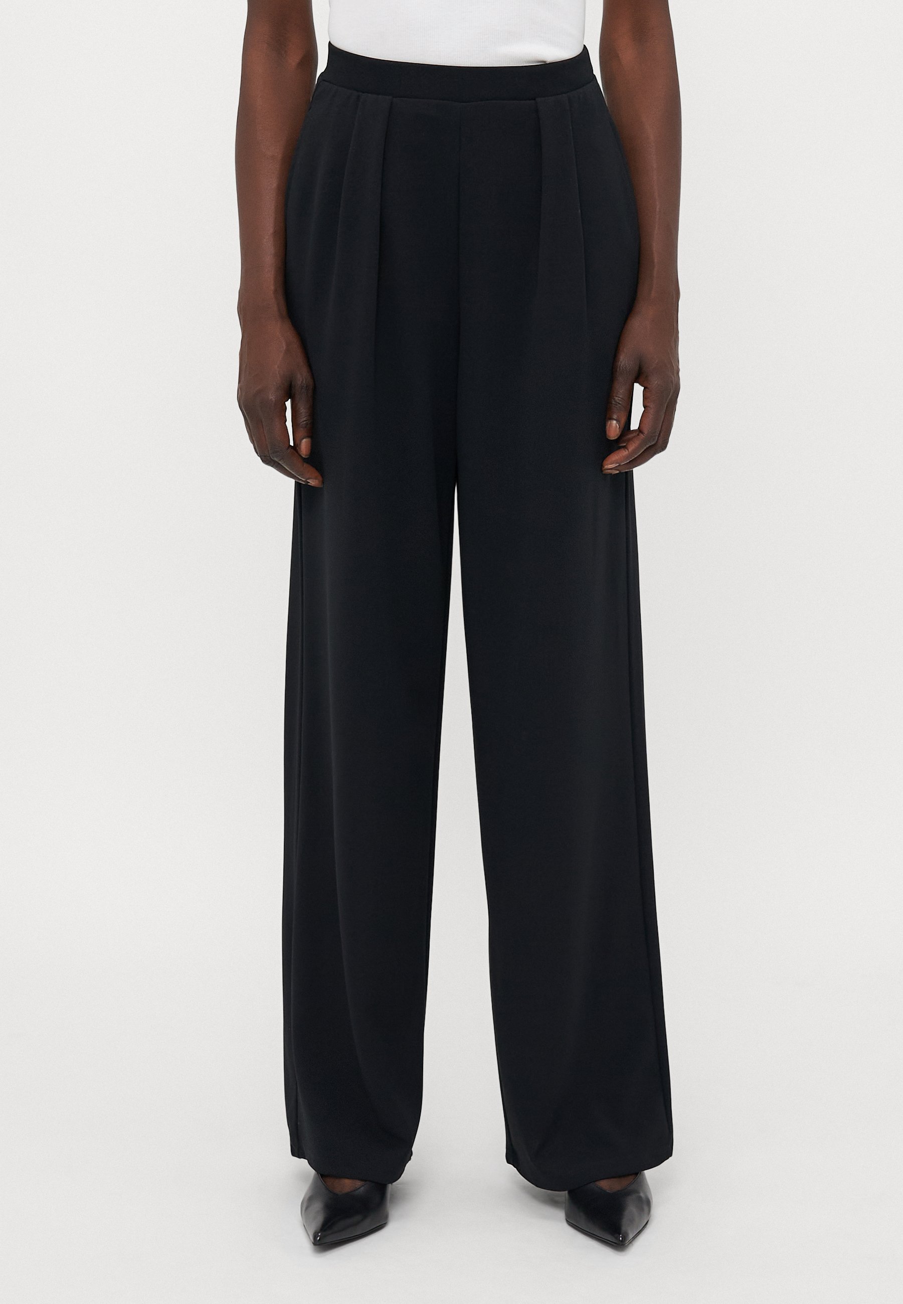 ONLY Tall ONLSANIA LIFE STRAIGHT - Pantaloni - neri