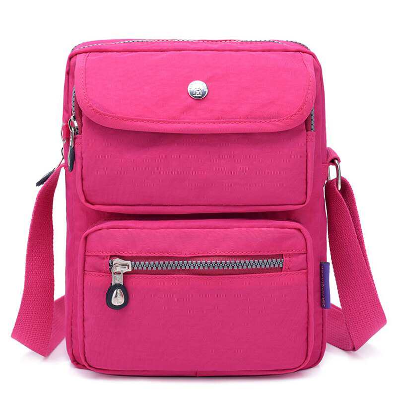 Sacs bandoulière femme en nylon résistant, imperméables et de haute qualité, collection 2019. Pochette légère idéale pour les voyages au quotidien.