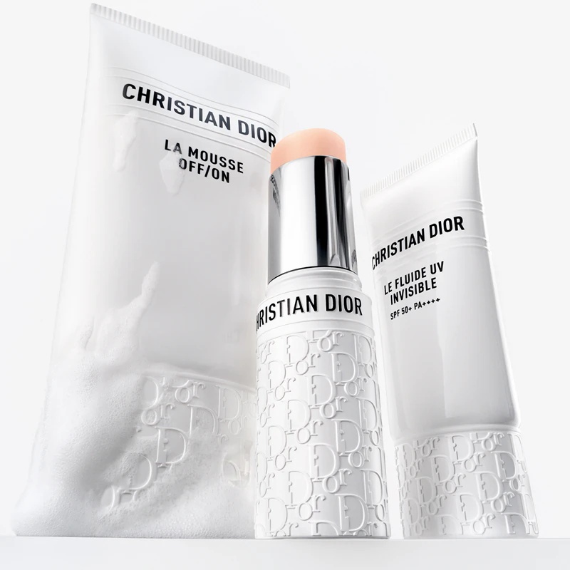 DIOR matirajoča nevidna UV krema za sončenje v stiku ZF 50