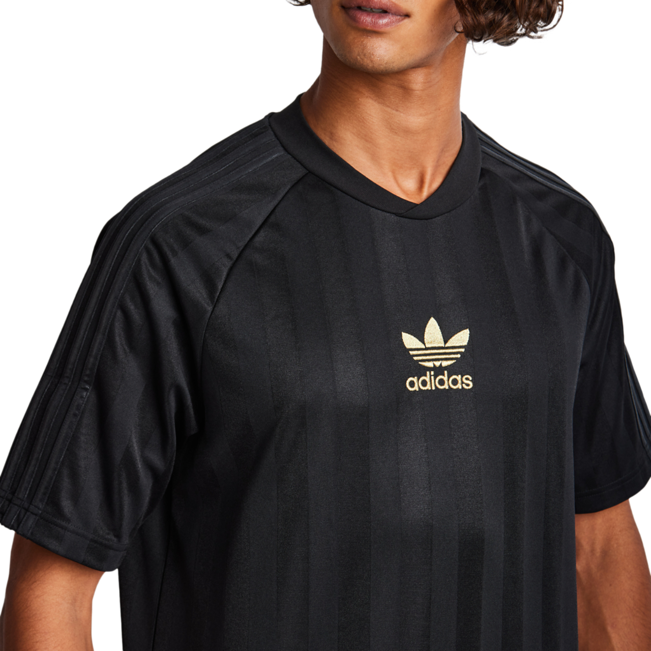 adidas Chile 62