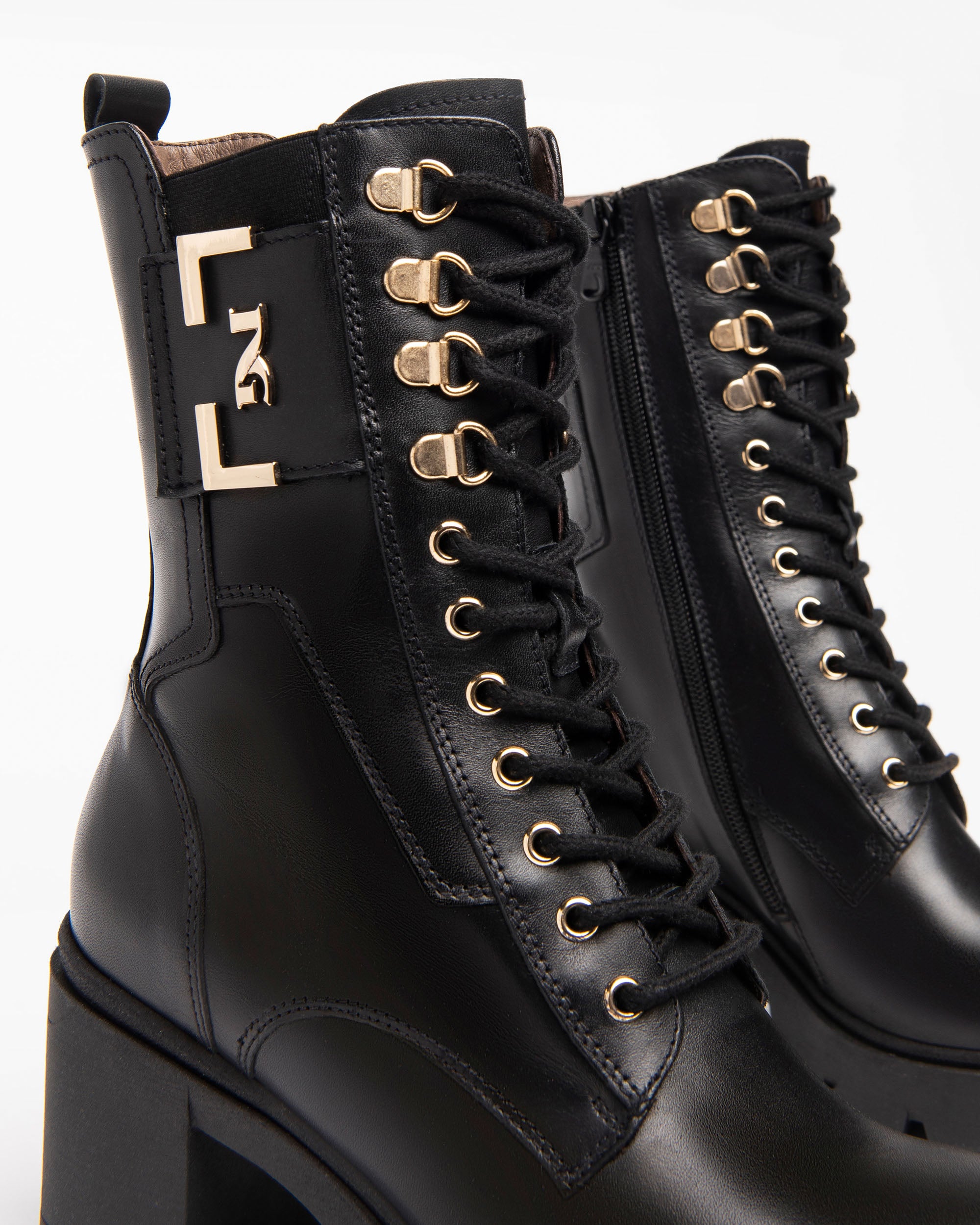  Amphibiens en cuir pour femmes