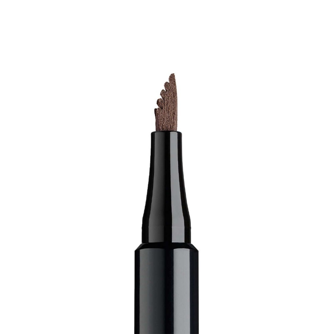 ARTDECO antakių pieštukas „Look“ – antakiai kaip naujos blakstienos. „Pro Tip Brow Liner“ – 1 ml.