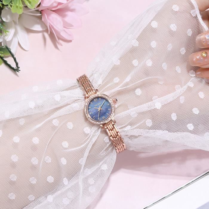 Montre Femme - RMEGA - Bracelet en Acier - Cadran Bleu - Etanche 50m - Mouvement Quartz