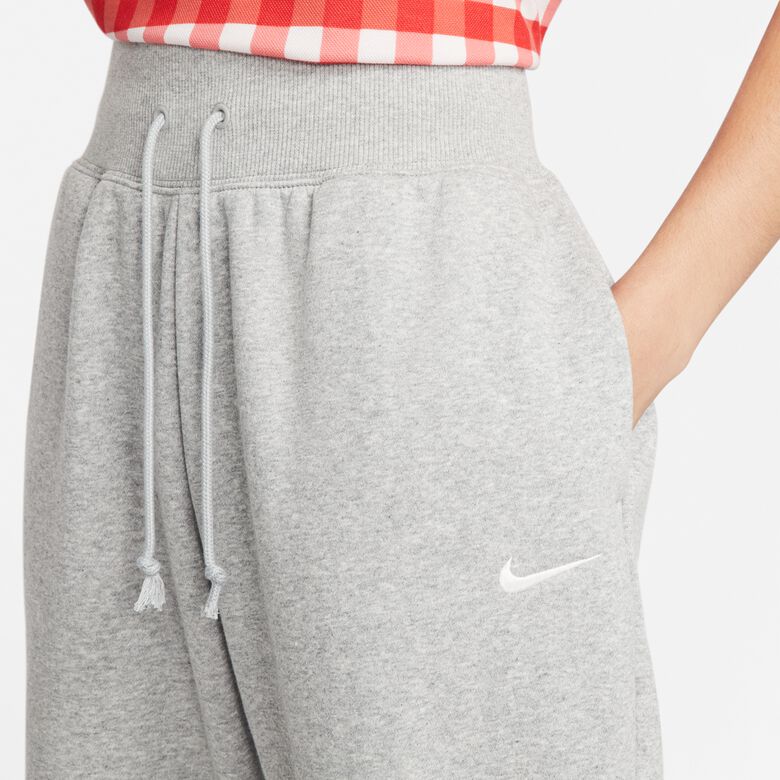 Pantaloni della tuta oversize a vita alta in pile Phoenix di Sportswear