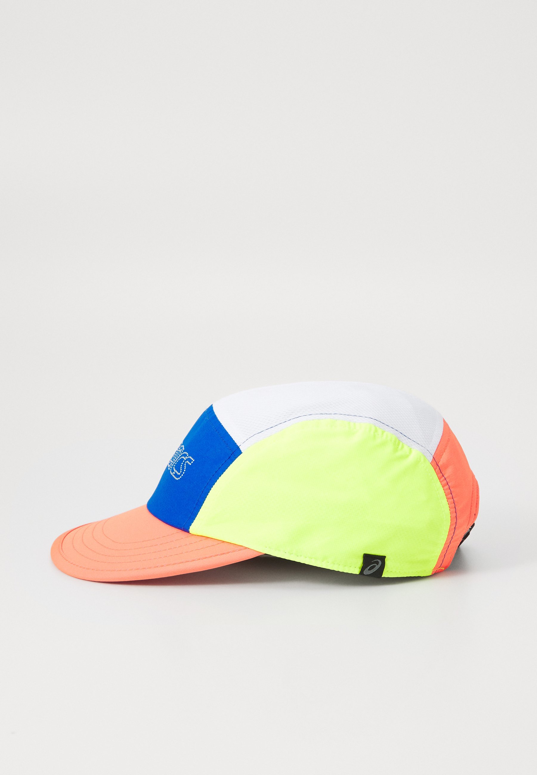 ASICS PERFORMANCE RUN 5 PANEL UNISEX - Šiltovka - brilantná biela/multi