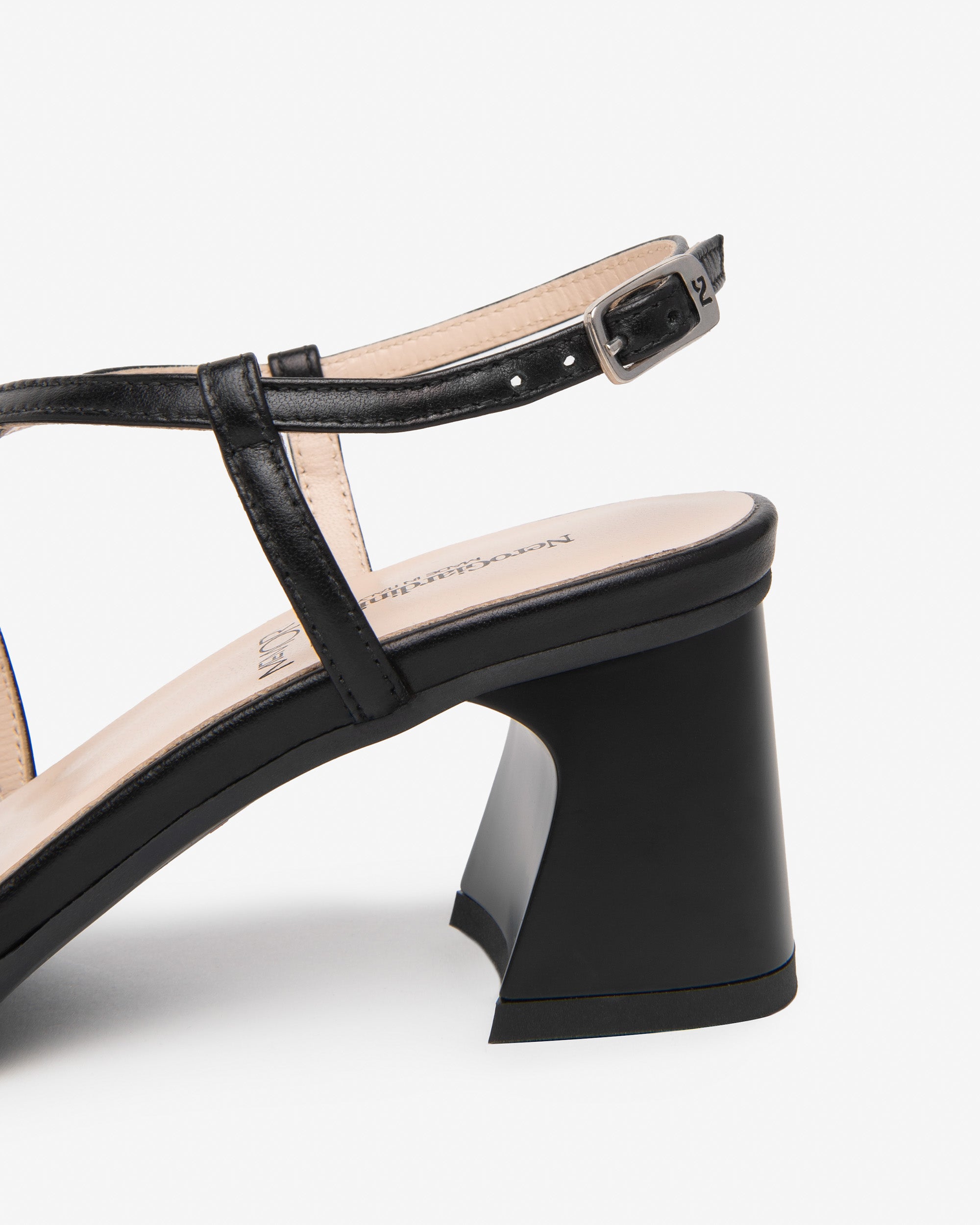  Damen-Ledersandalen