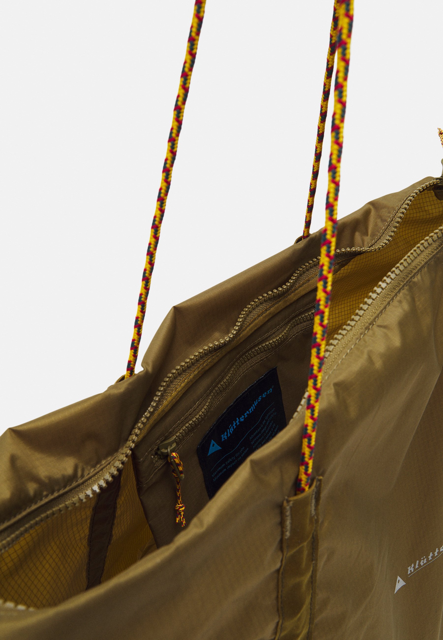 Klättermusen GEBO BAG 23L UNISEX - Umhängetasche - oliv