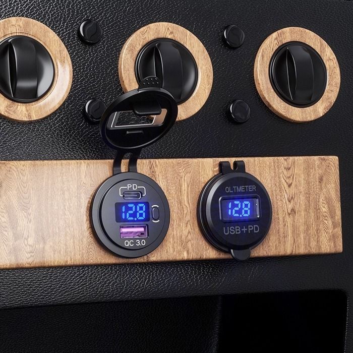 USB-Typ-C-Autoladegerät mit Voltmeter – 60 W PD & QC 3.0 Schnellladung für Motorräder, Wohnmobile und Fahrzeuge