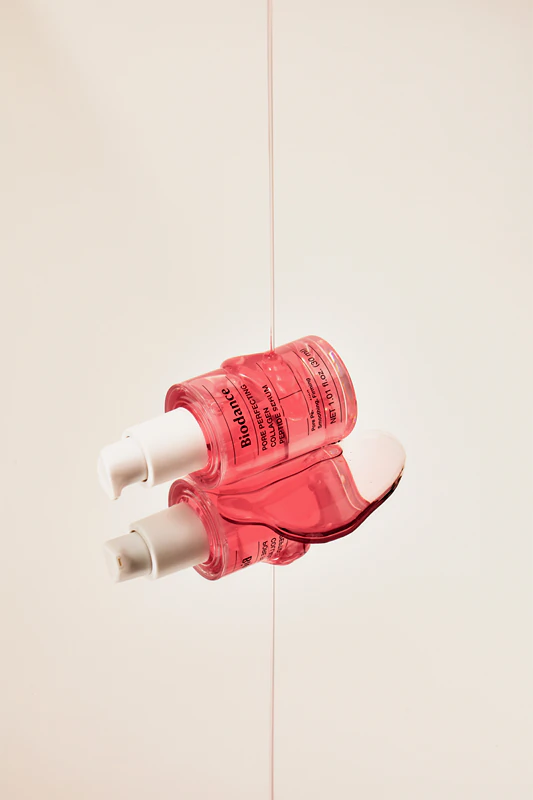Biodance Pore Perfecting Collagen Peptide Serum: een regenererend en hydraterend serum voor verwijde poriën en rimpels.