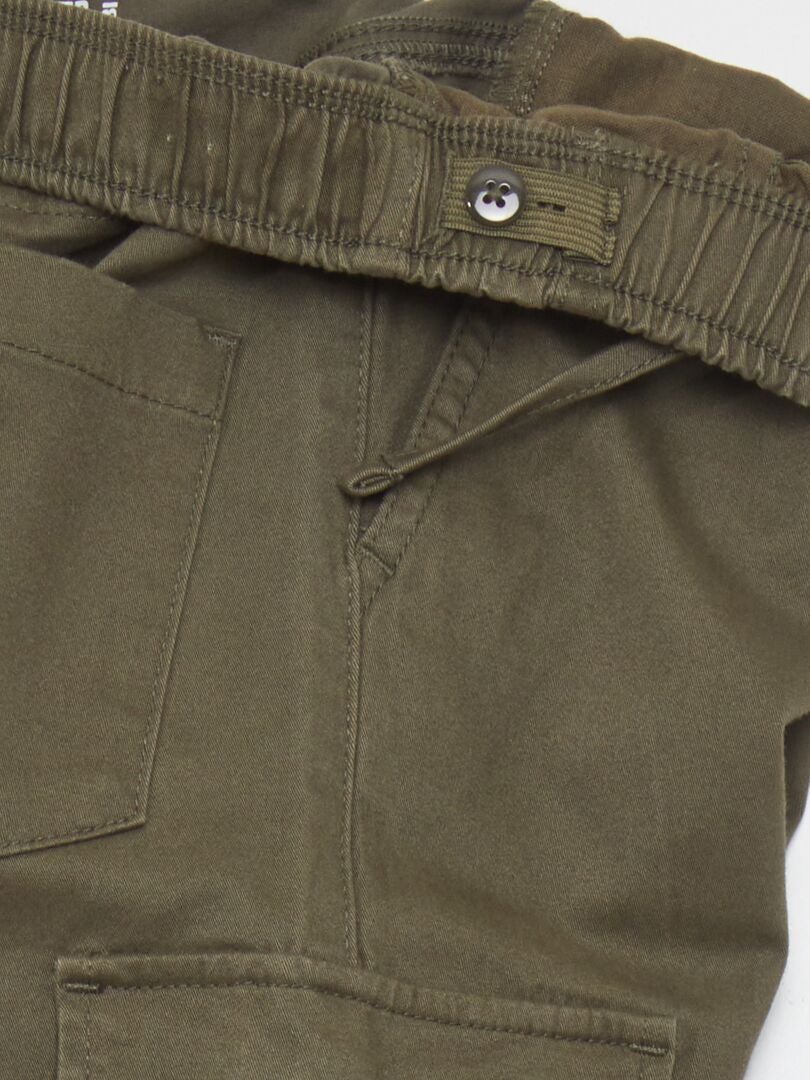 Pantalones cargo - Corte ajustado - Caqui