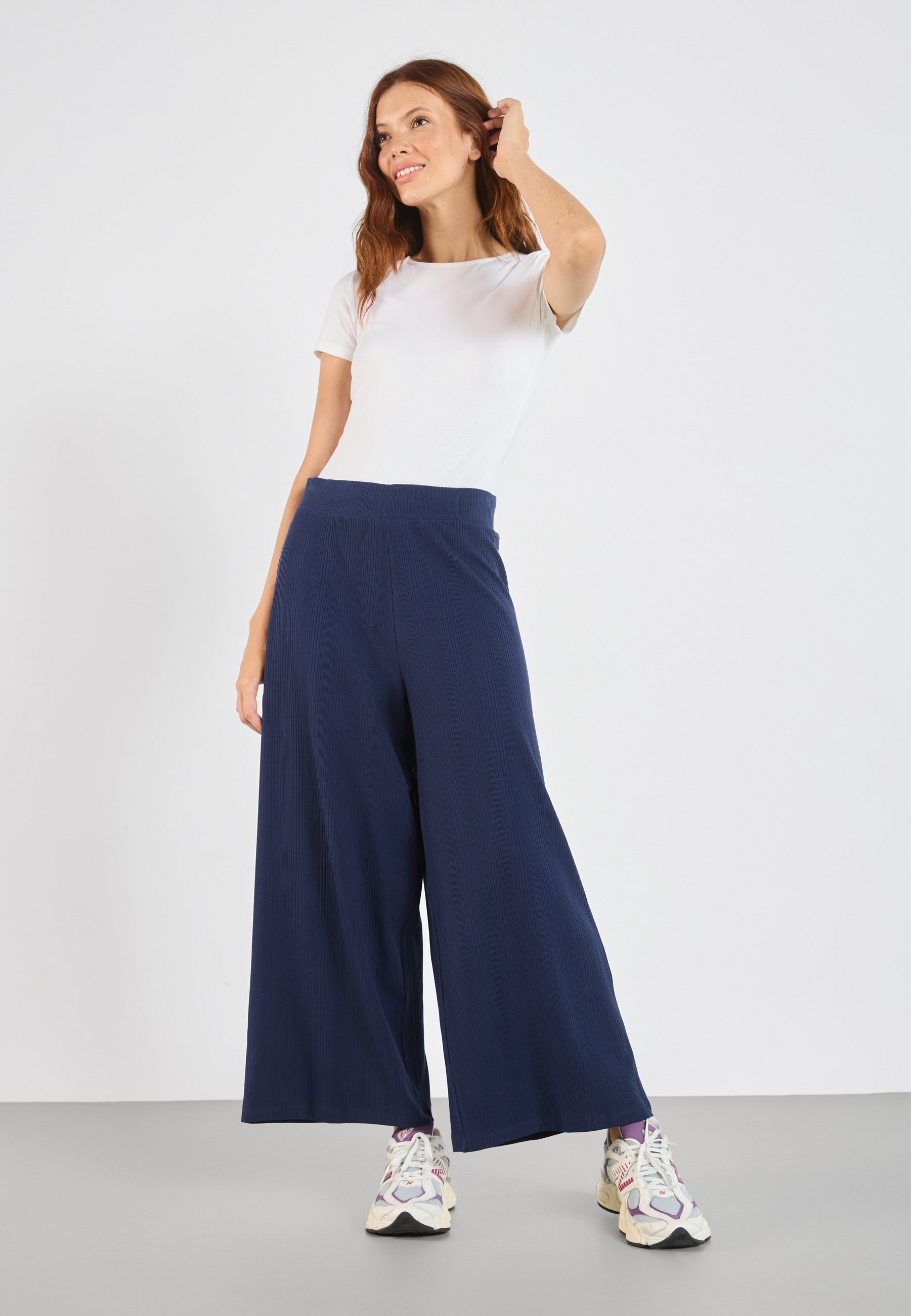 Pantaloni Even&Odd - blu scuro