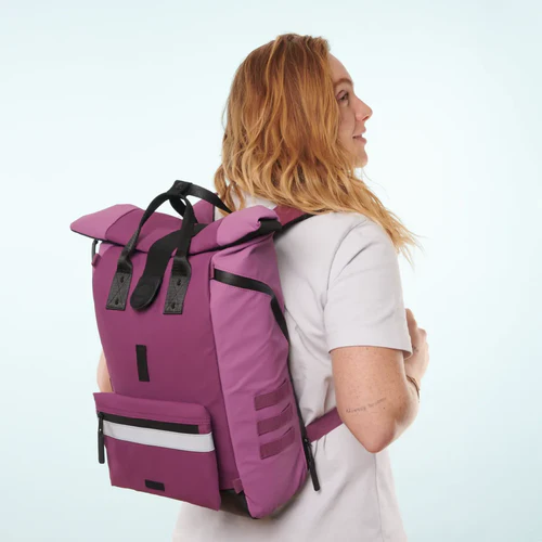 Cabaia Manarola Explorer Rucksack (mittelgroß), Lila