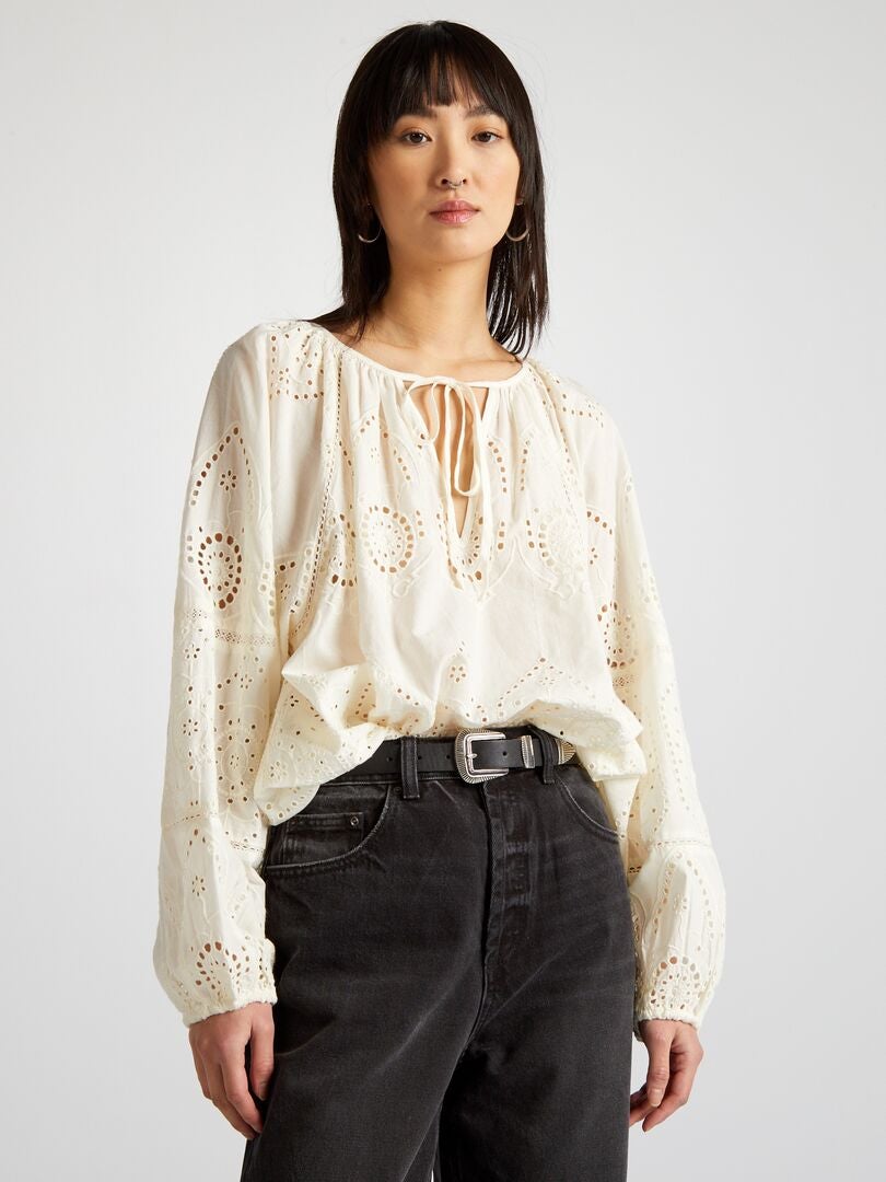 Blusa com bordado e renda - BEGE
