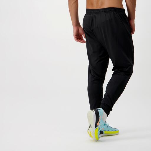 Nike Liverpool Training 23/24