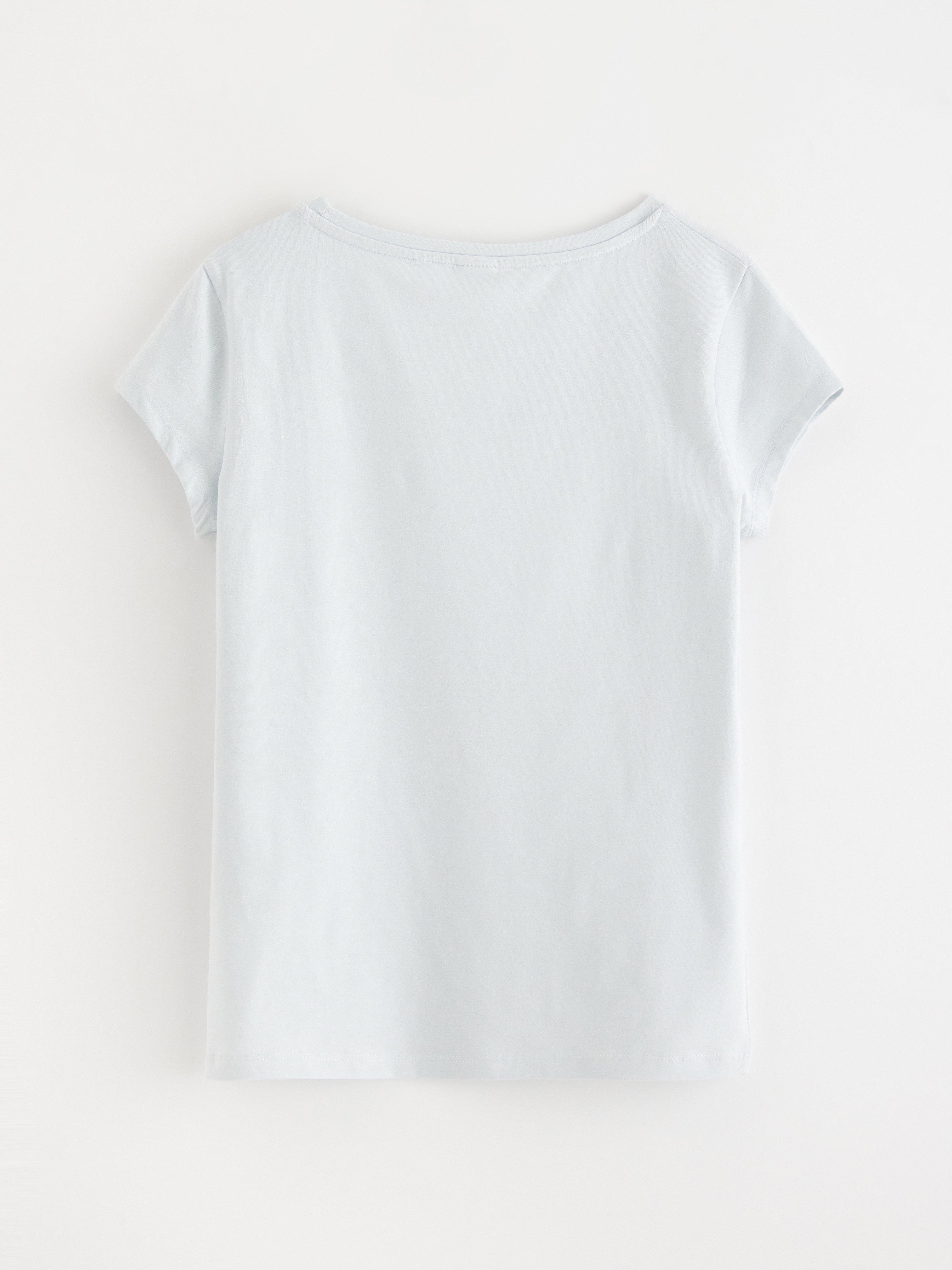 Top con mangas cortas azul claro