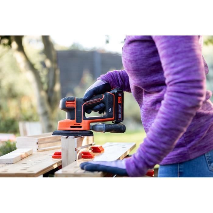 Black+Decker BDCDS18N-XJ 18V Cordless Detail Sander - 6 Sanding Discs - Battery Not Included