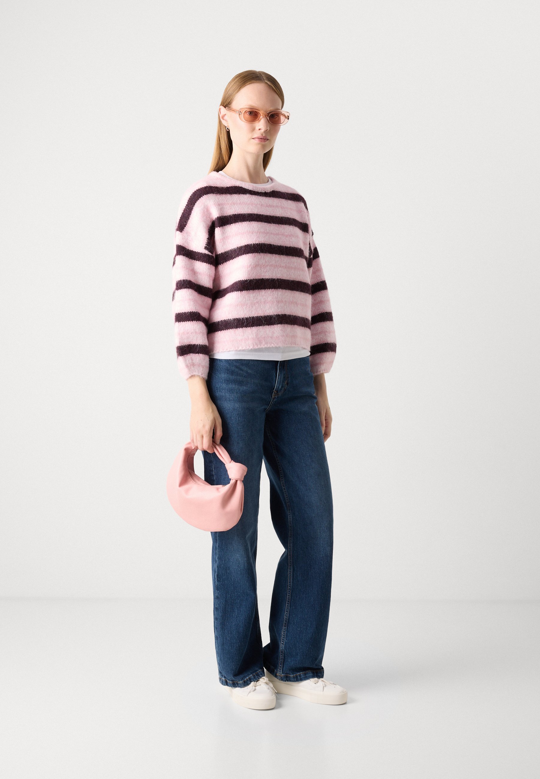 Lindex SWEATER LOLLIE - Trui - licht stoffig roze