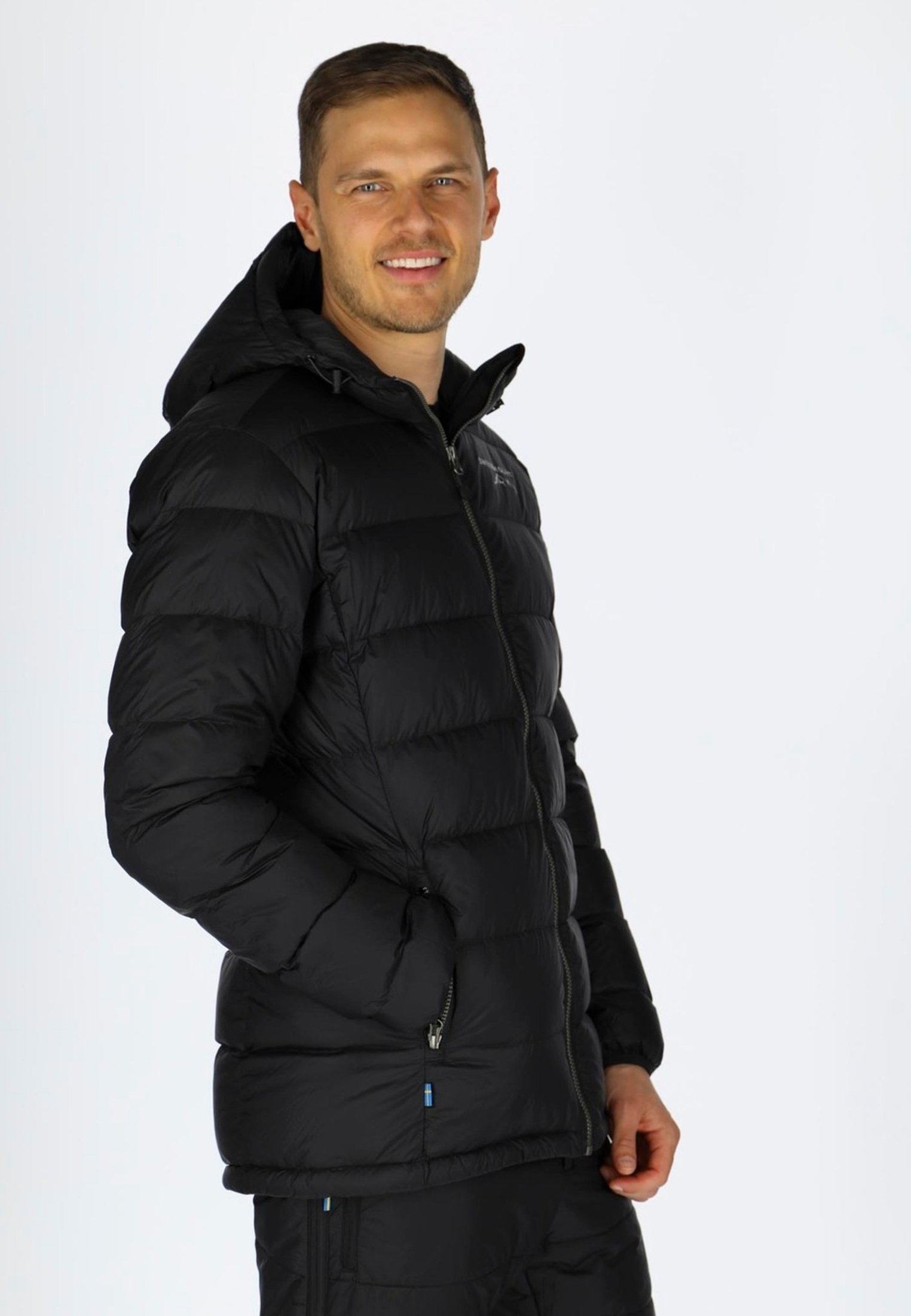 Swedemount ÖSTERSUND 2 0 - Casaco de penas - preto carbono