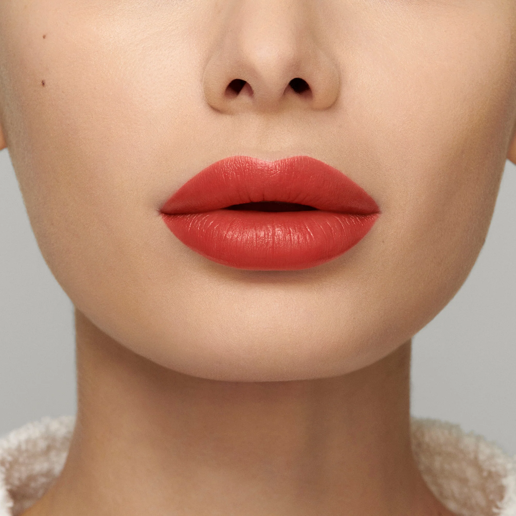 Rossetto Petal Soft Lipstick Crayon - Matitone labbra, Rossetto