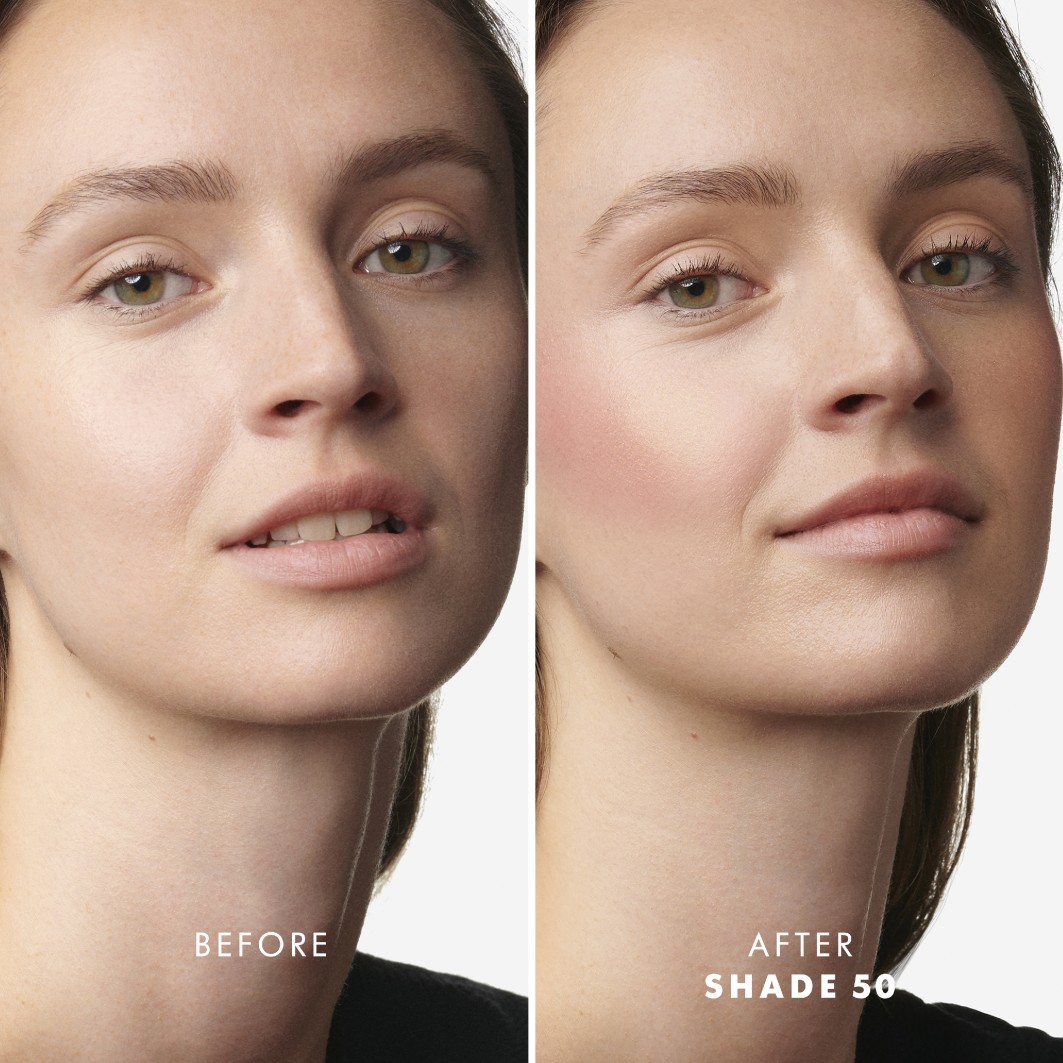 Svietiaca hodvábna lícenka Armani Blush - 4 g
