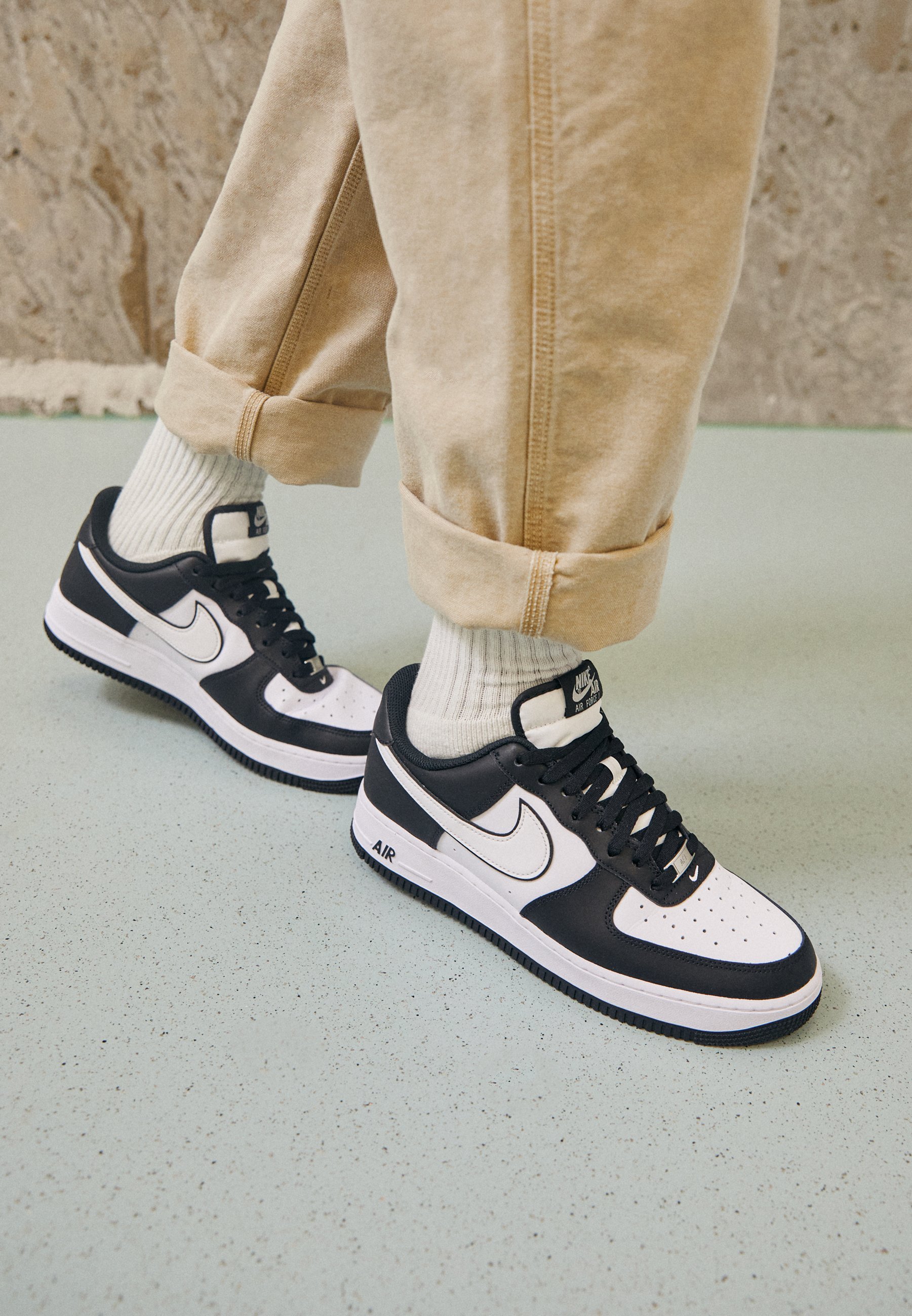 Nike Sportswear AIR FORCE 1 '07 - Sneakers - zwart/wit