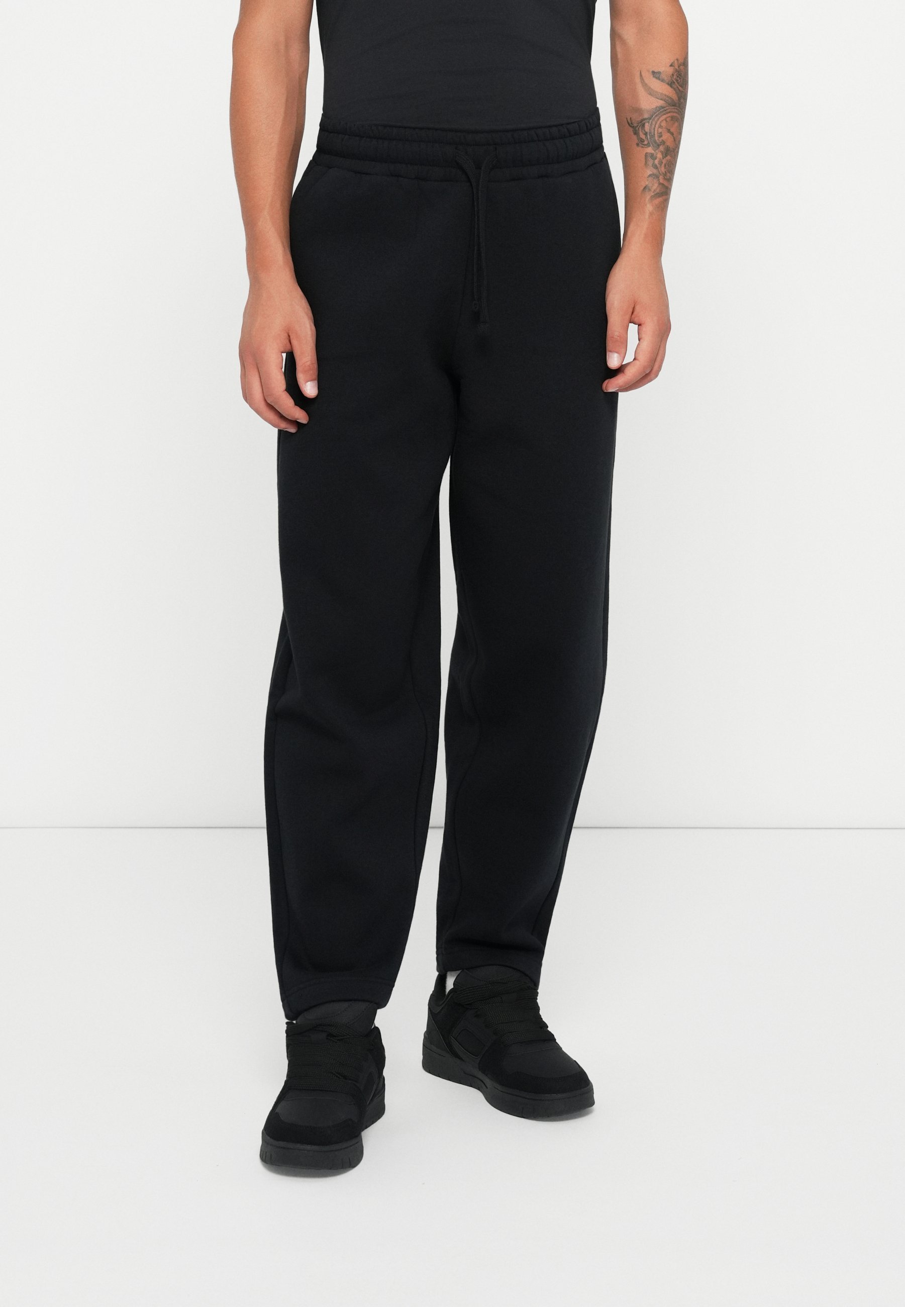 Only & Sons ONSCERES WIDE PANT - Trainingsbroek - zwart