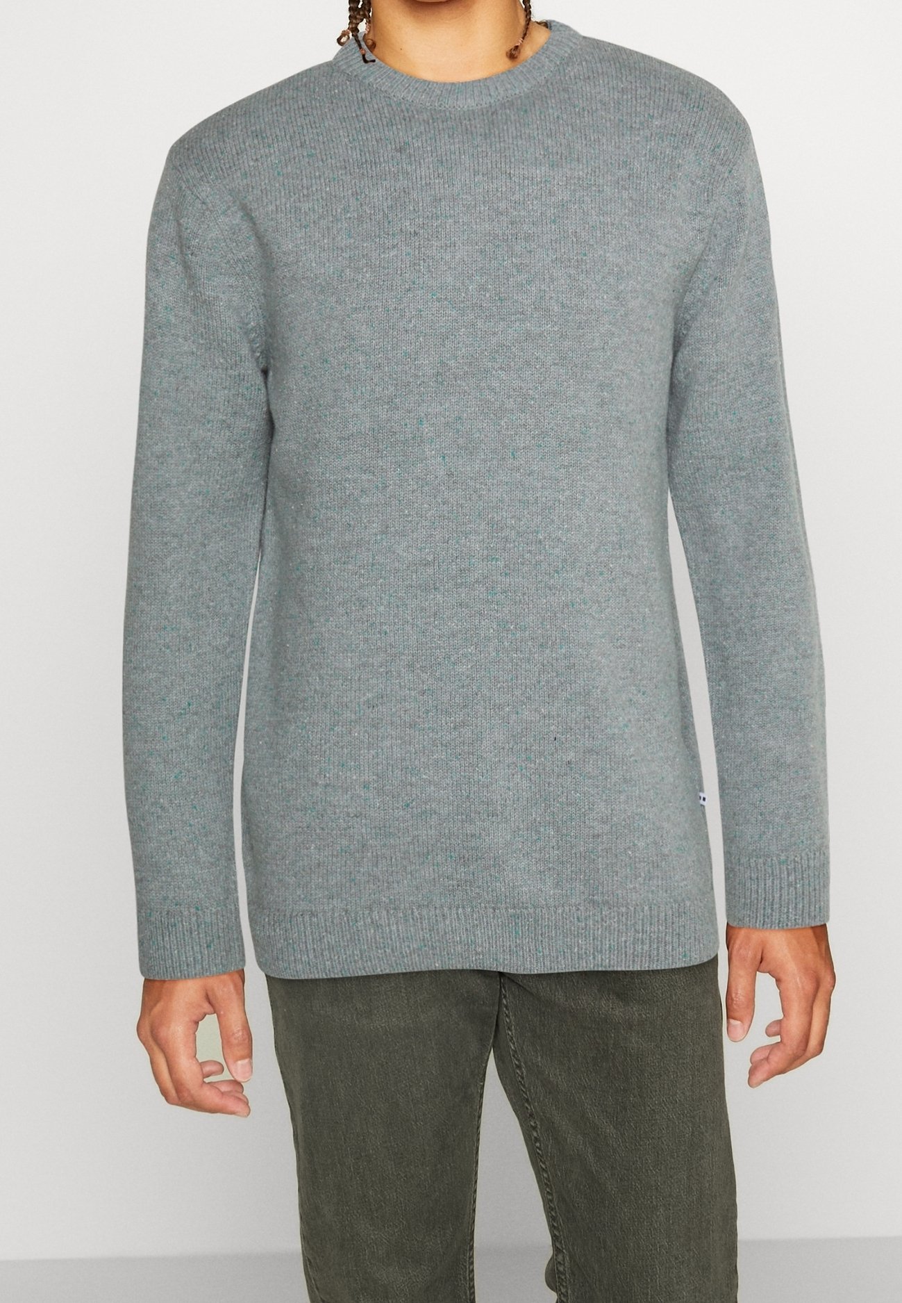 Pull Minimum - gris clair chiné
