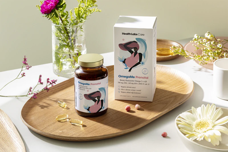 Cápsulas do suplemento alimentar pré-natal OmegaMe da Health Labs Care para o bom funcionamento do coração e do cérebro.