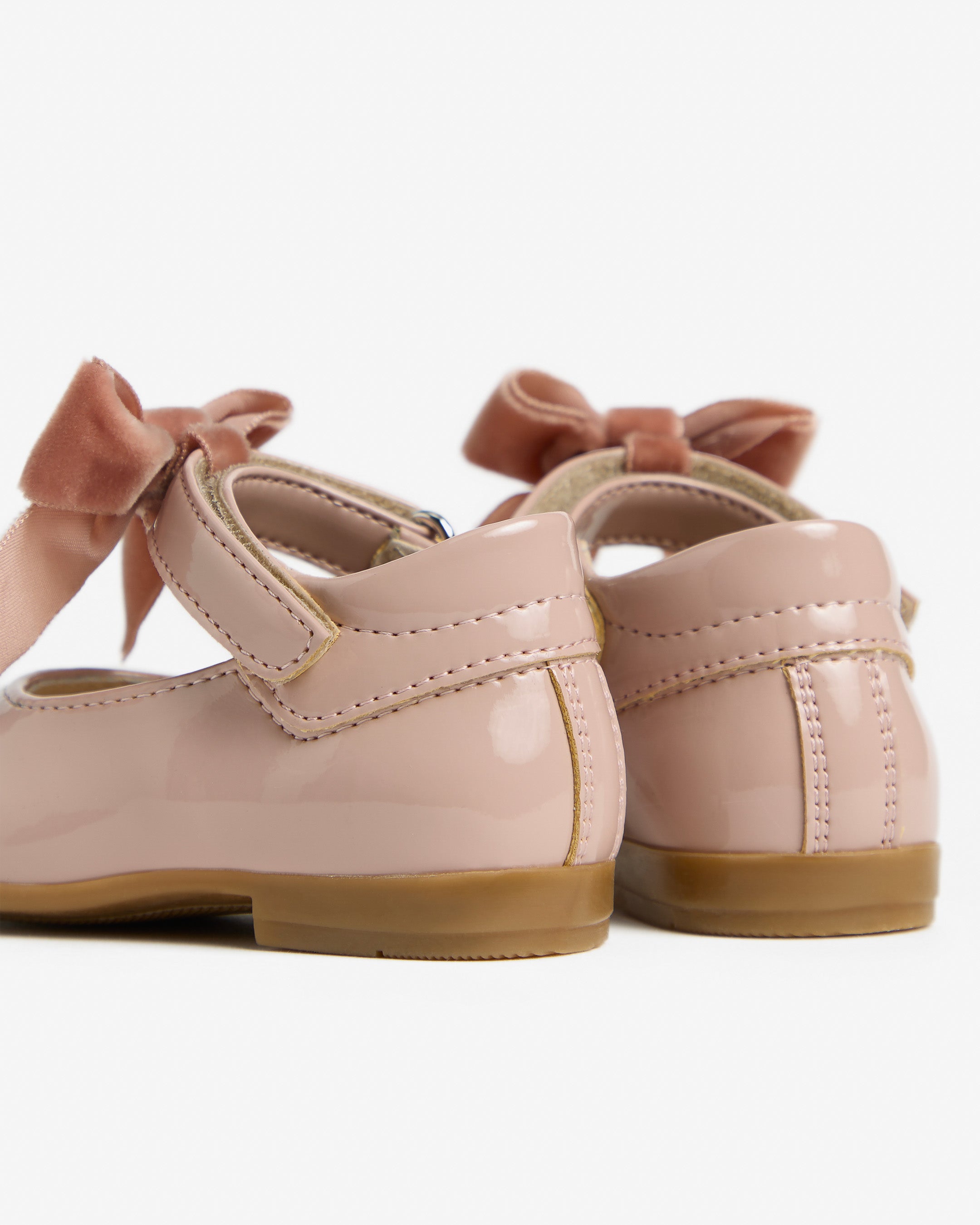  Junior-Ballerinas für Mädchen aus technischem Material