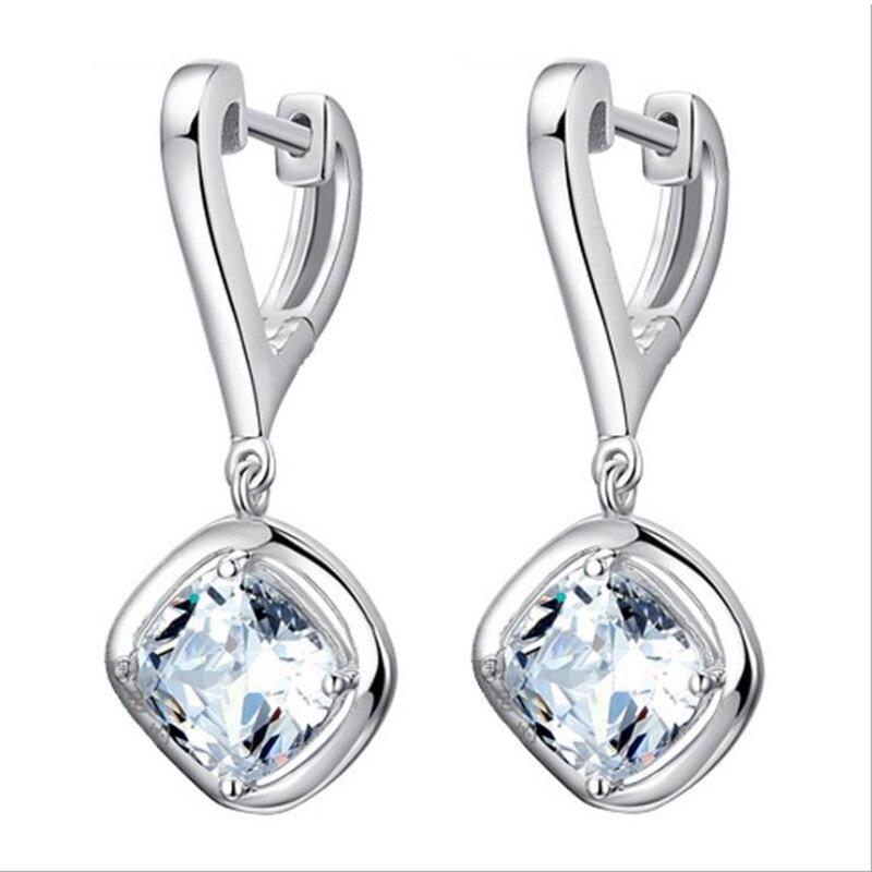 Simple Crystal Zircon 925 Sterling Silver Heart Earrings – Channel-Set Cubic Zirconia Silver Studs for Women & Girls (2Y223)