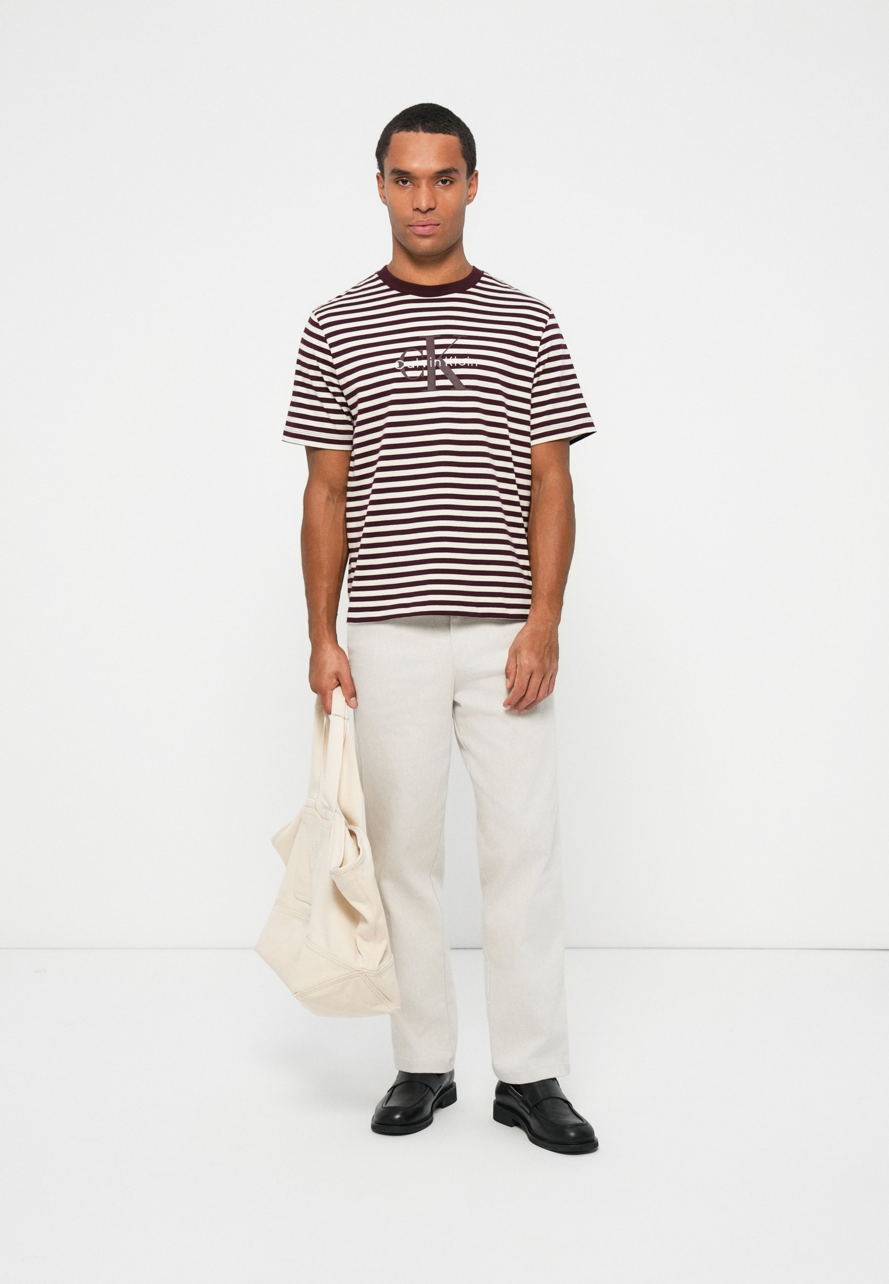Calvin Klein Jeans STRIPE MONOLOGO - T-shirt met print - Marokkaans bruin