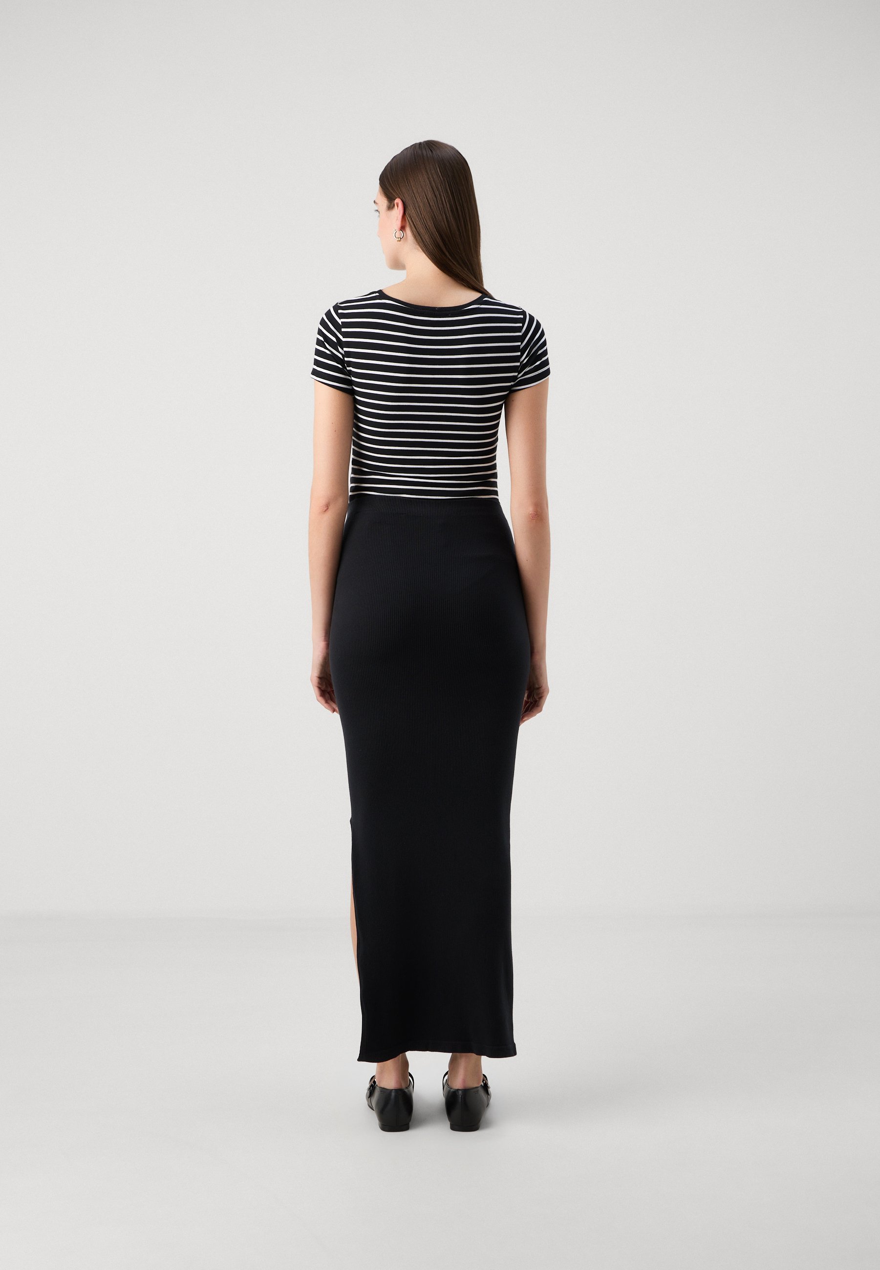 MAMALICIOUS MLALANIS SEAMLESS AL HW - Gonna lunga - nera