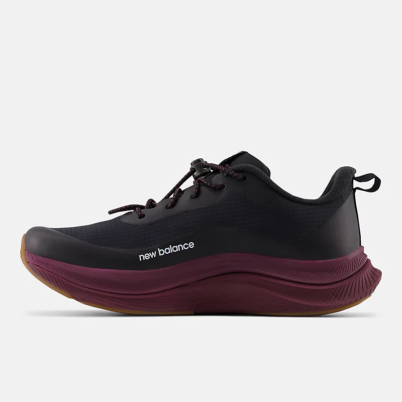 Dames Fuel Cell Propel v4 Permafrost schoenen – Zwart met NB bordeauxrood