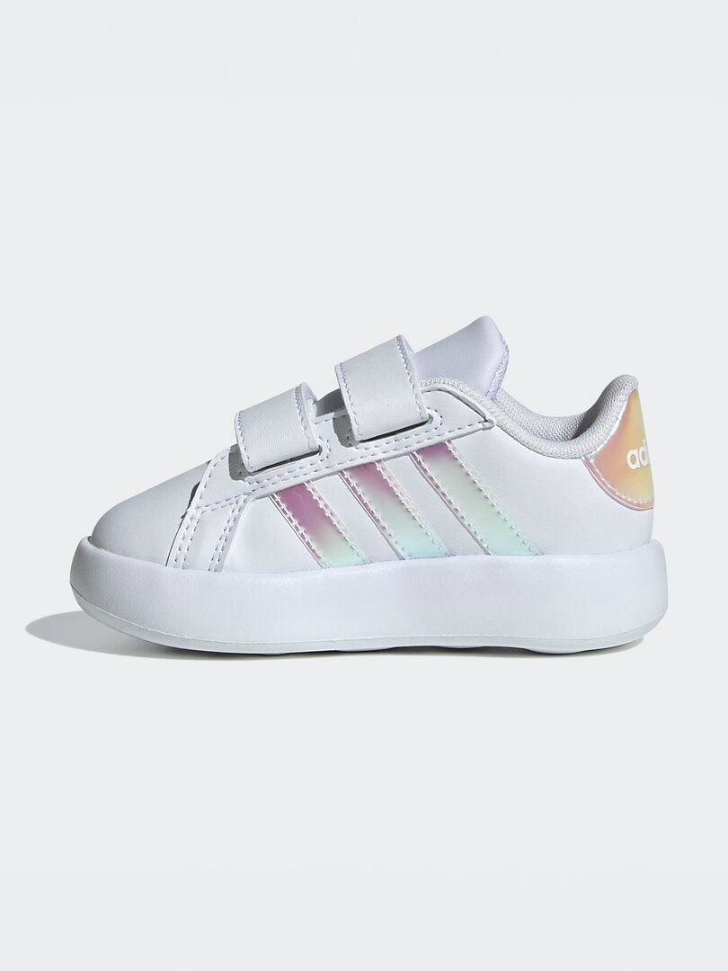 Adidasy 'Grand Court' marki 'adidas' - białe