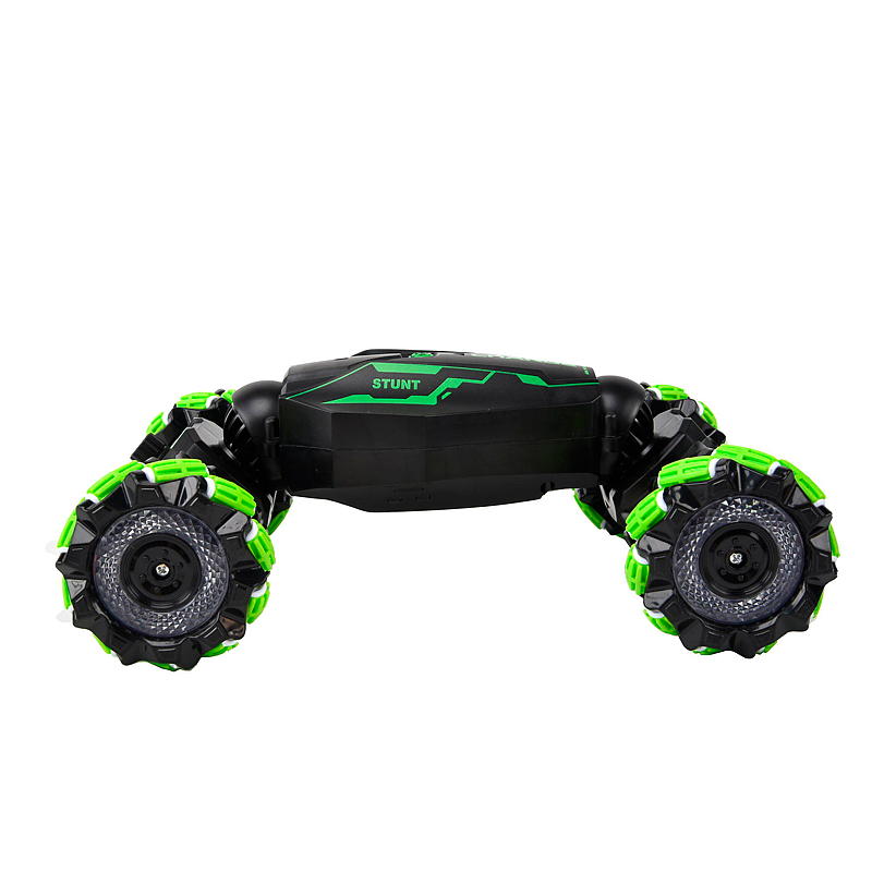Voiture FunToys de 26 cm avec télécommande sonore et lumineuse