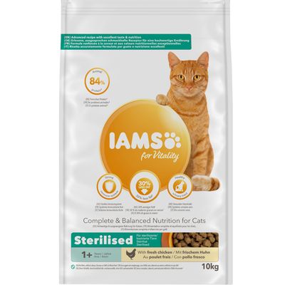 IAMS for Vitality Adult Sterilisiertes Trockenfutter für Katzen mit frischem Hühnchen