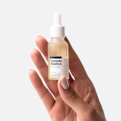 Serum proti staranju in nepravilnostim The Potions Centella Asia 20 ml 20 ml