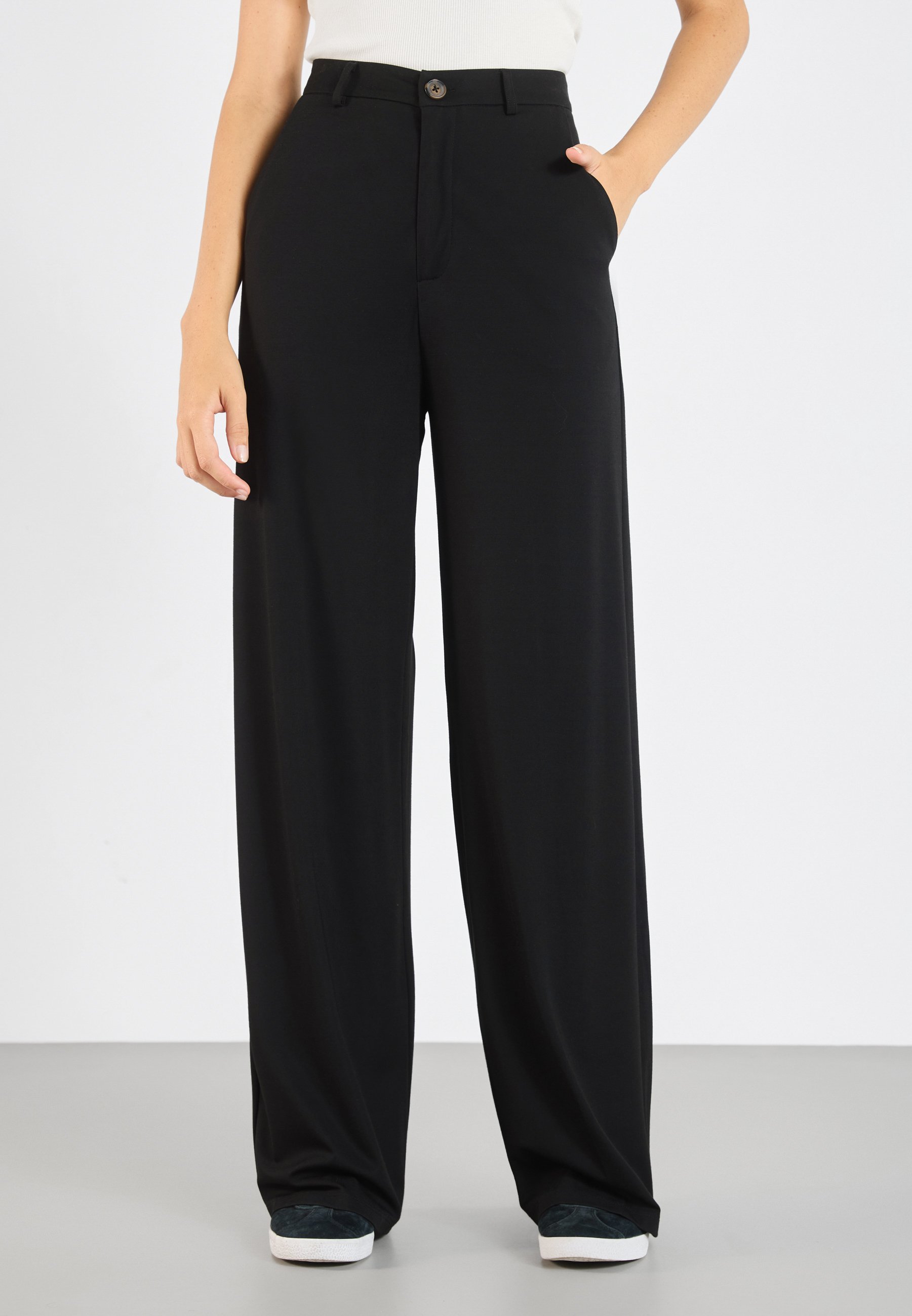 Pantaloni Even&Odd - neri