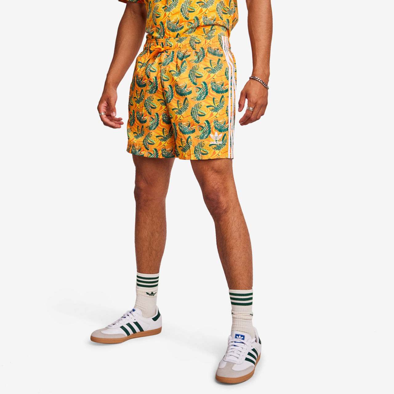 adidas kesäiset trefoilit