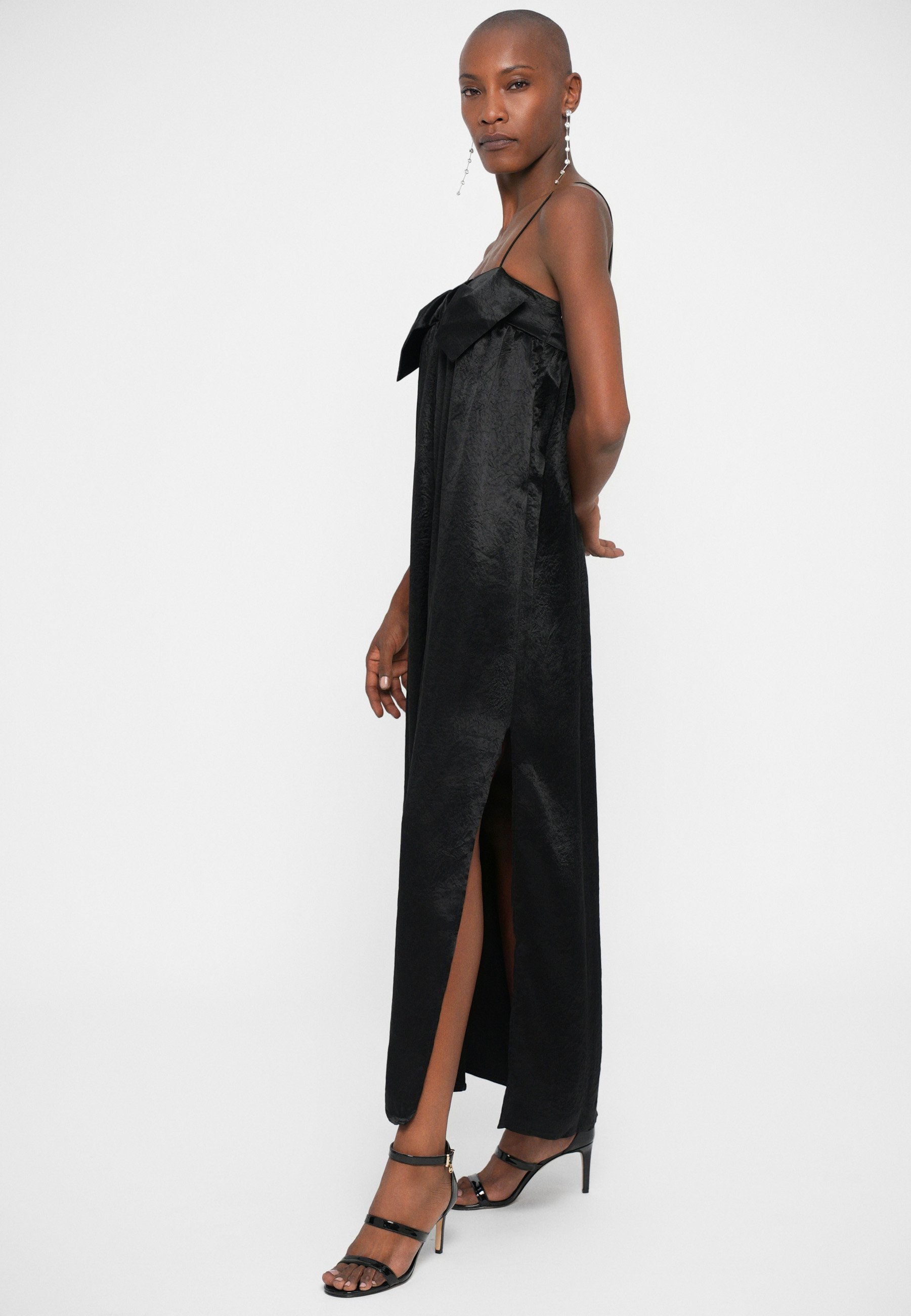 Robe BELLEZA - Robe maxi - noire