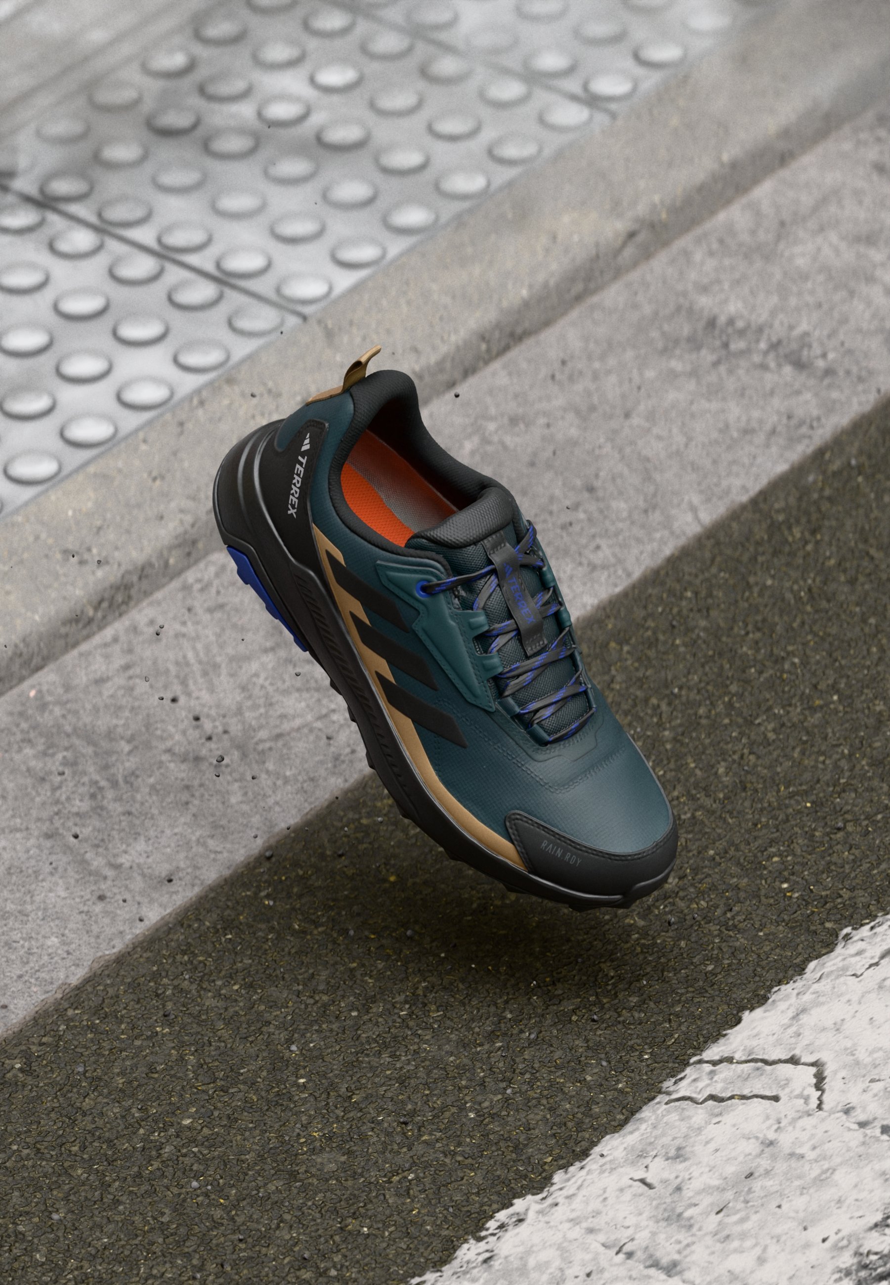 Adidas Terrex ANYLANDER R.RDY - Chaussures de randonnée - aurora lierre/noir/carton