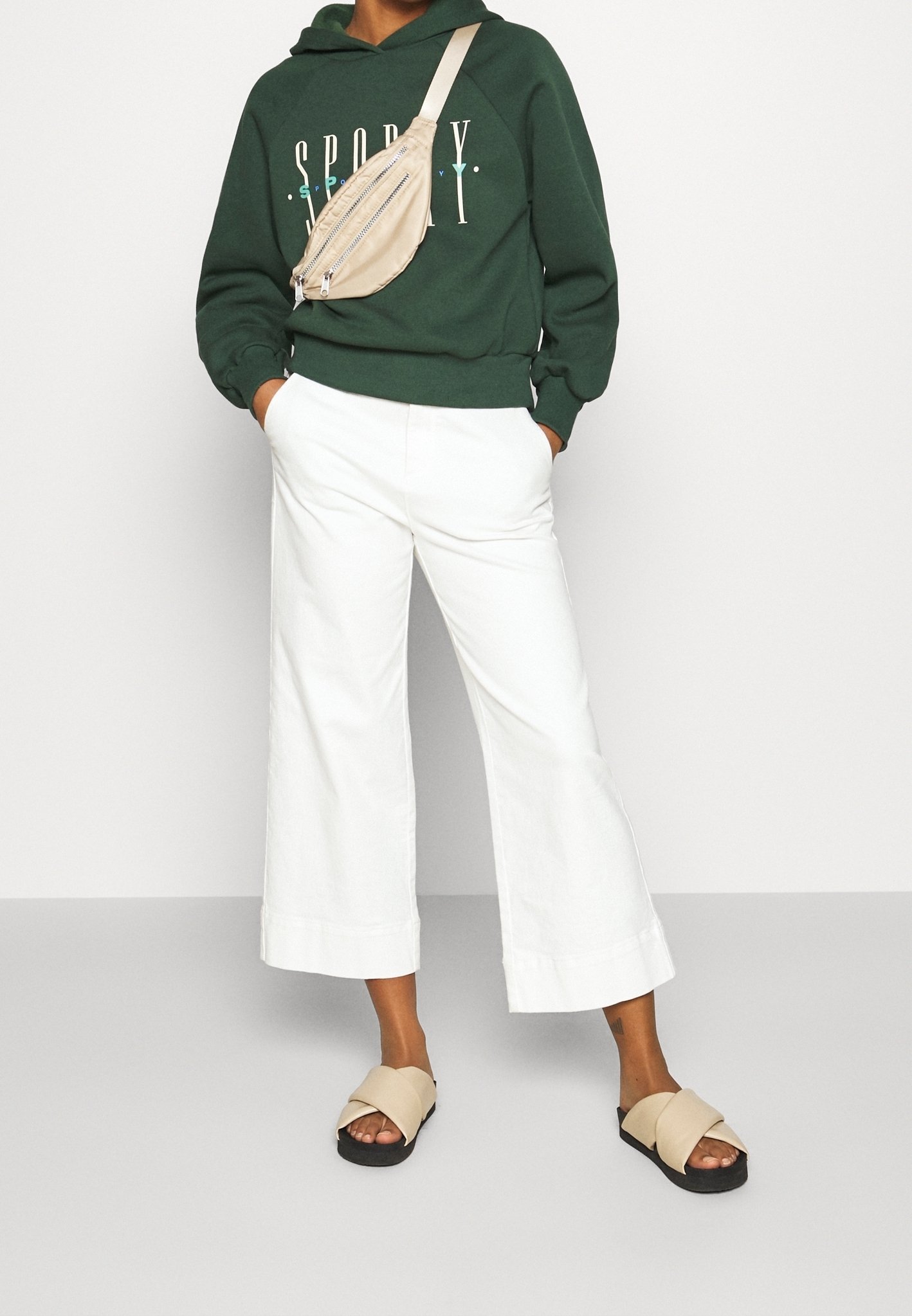 Felpa con cappuccio Gina Tricot - grigia
