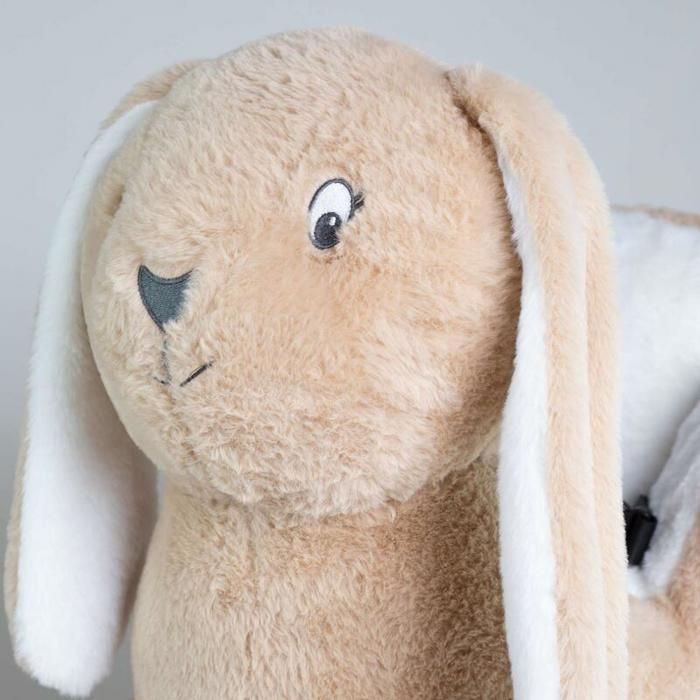Schommelspeelgoed - Hop Rabbit Rocker - Beige - 3-punts veiligheidsgordel - Hout & polyester vacht